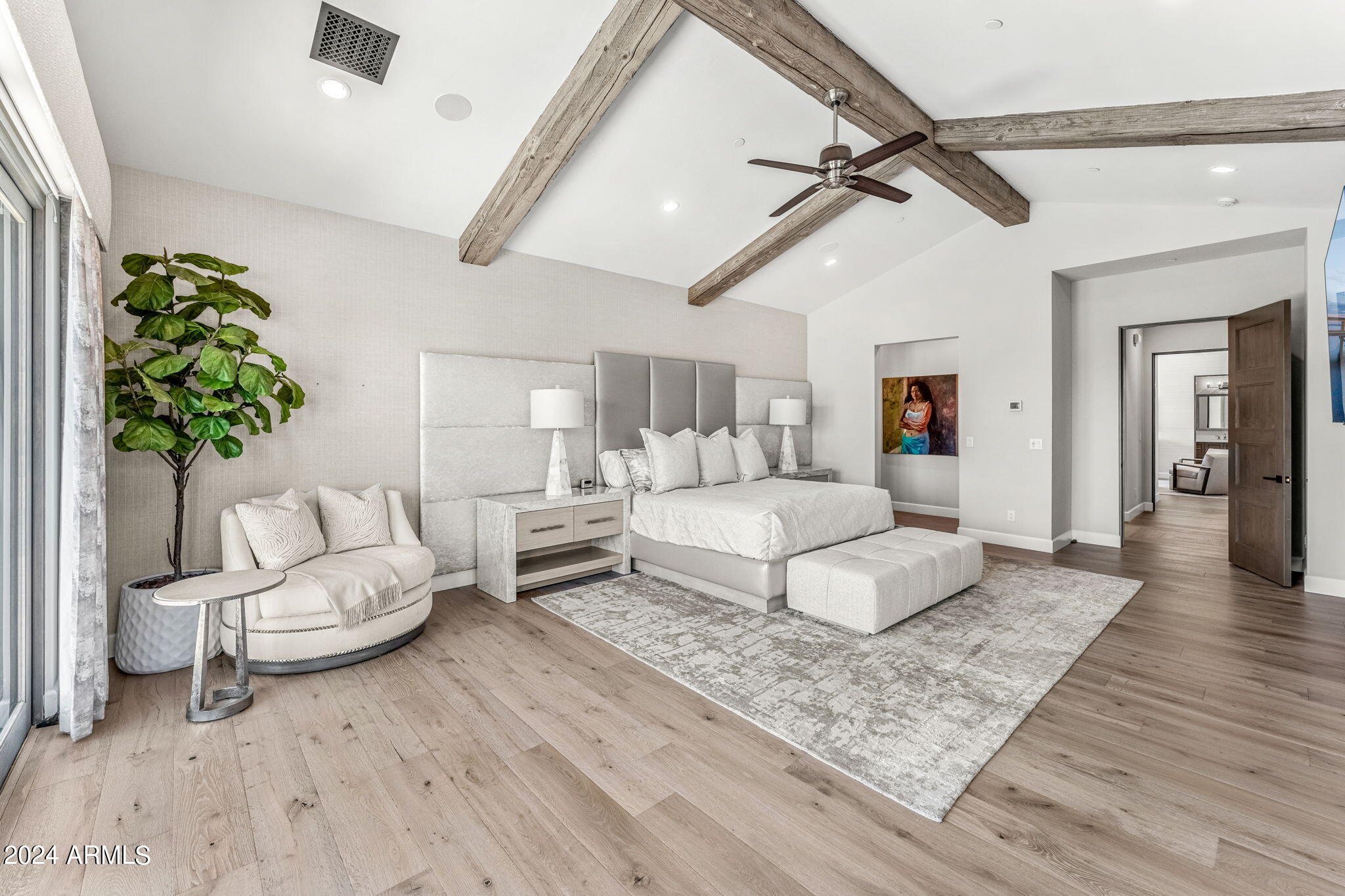 MIRABEL Club - Residential