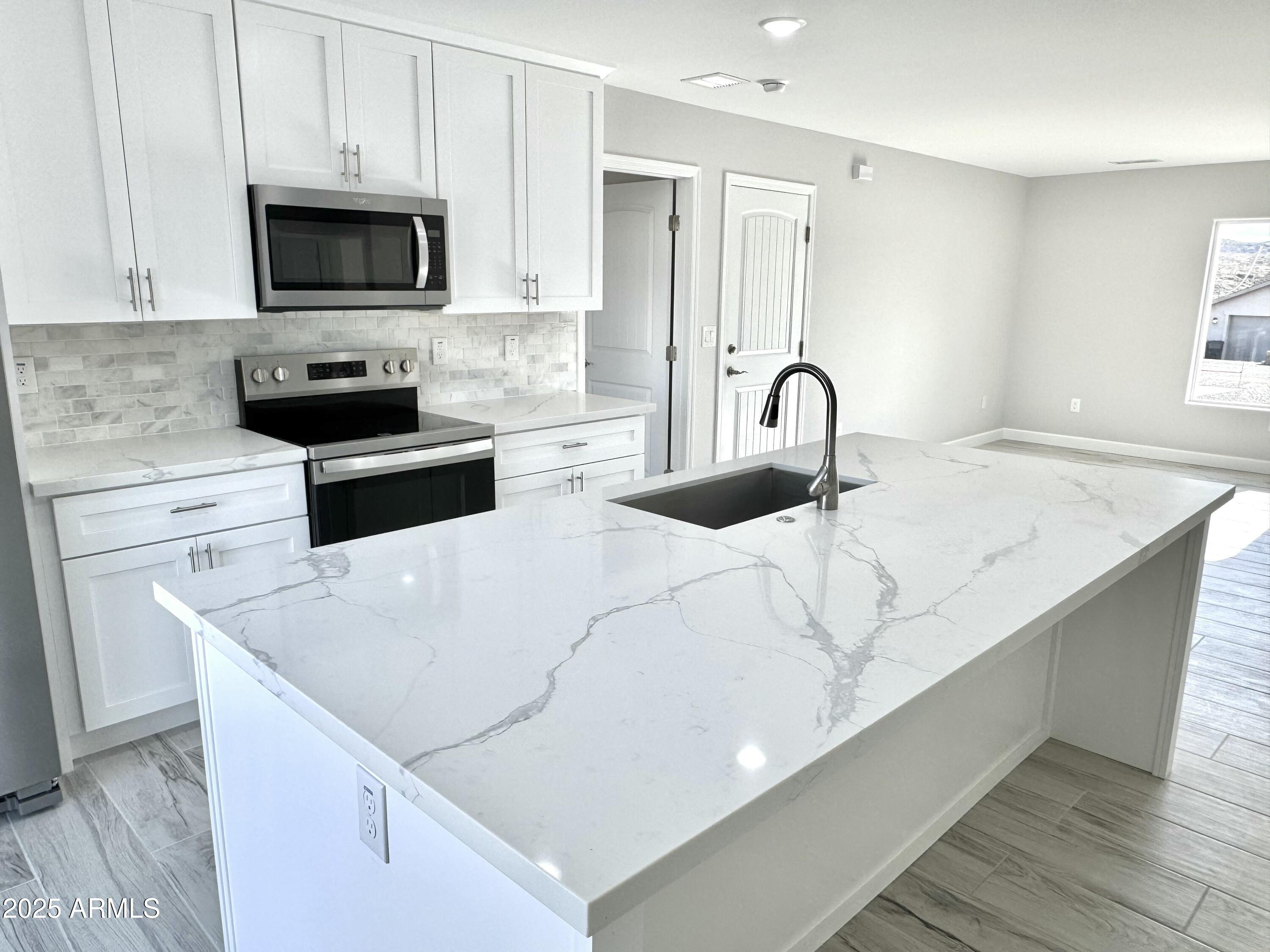 Cordes Lakes - Residential