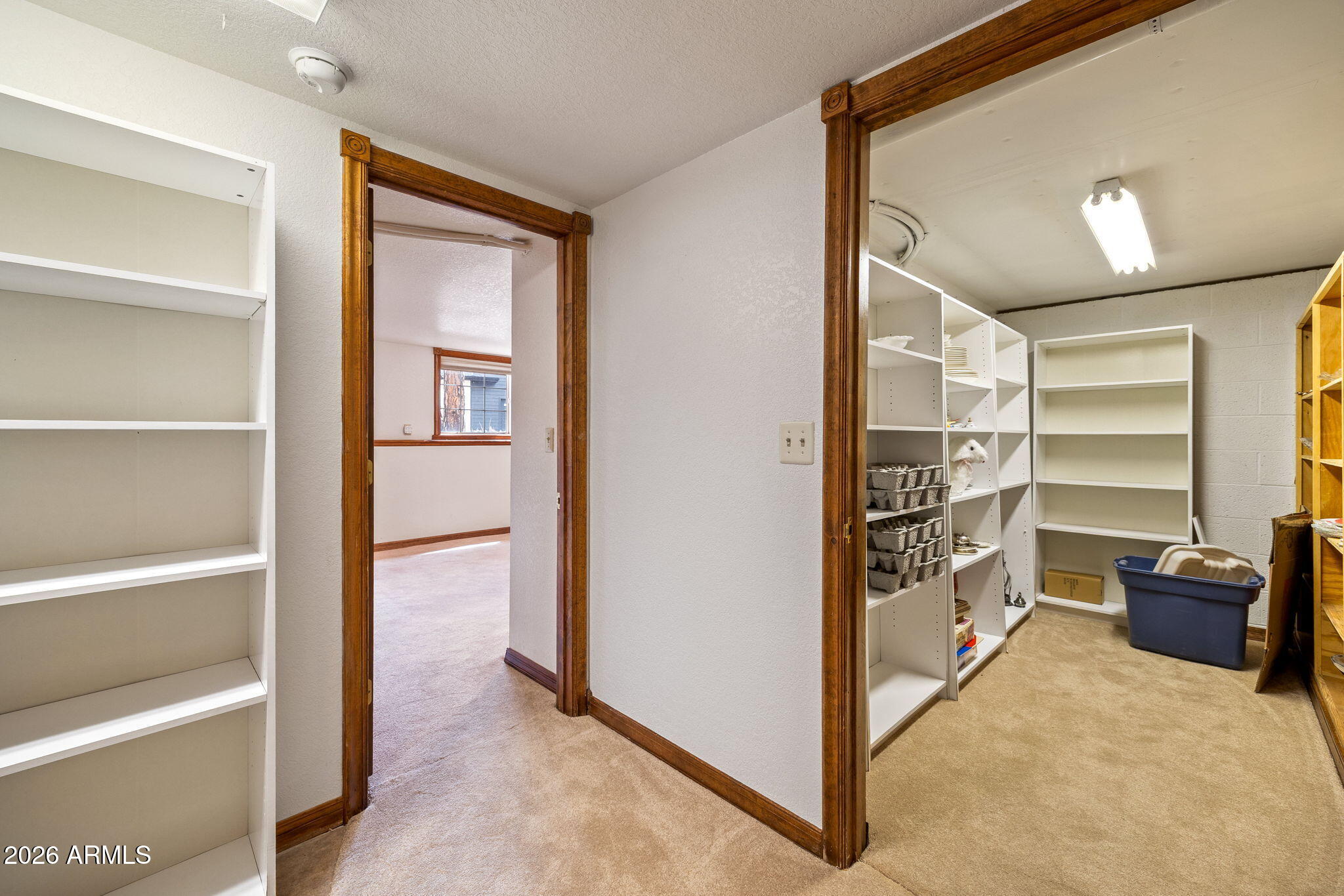 COUNTRY CLUB MANOR UNIT 2 - Residential