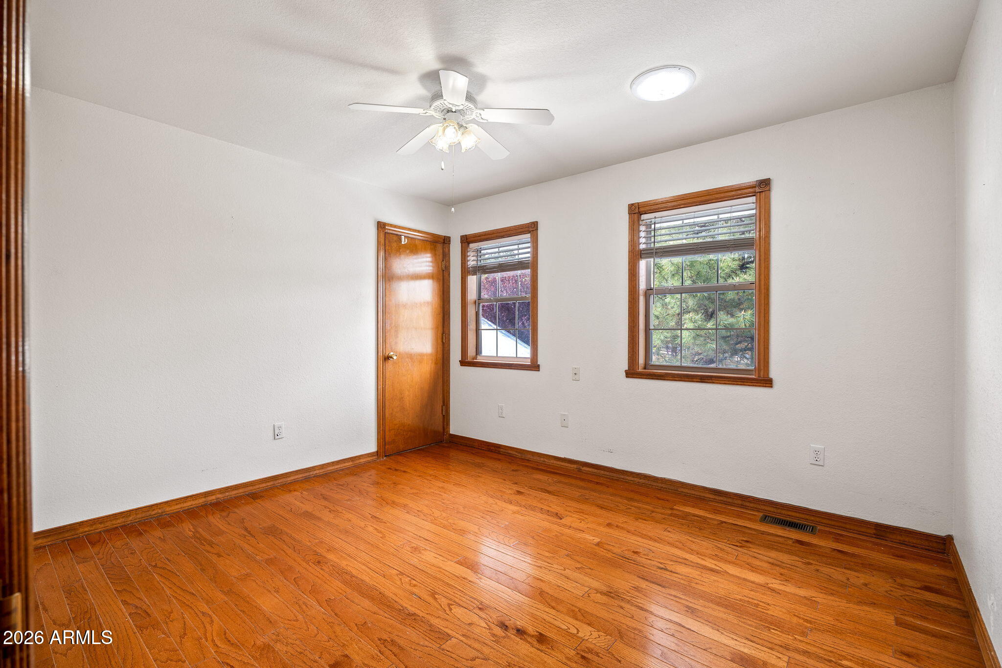 COUNTRY CLUB MANOR UNIT 2 - Residential