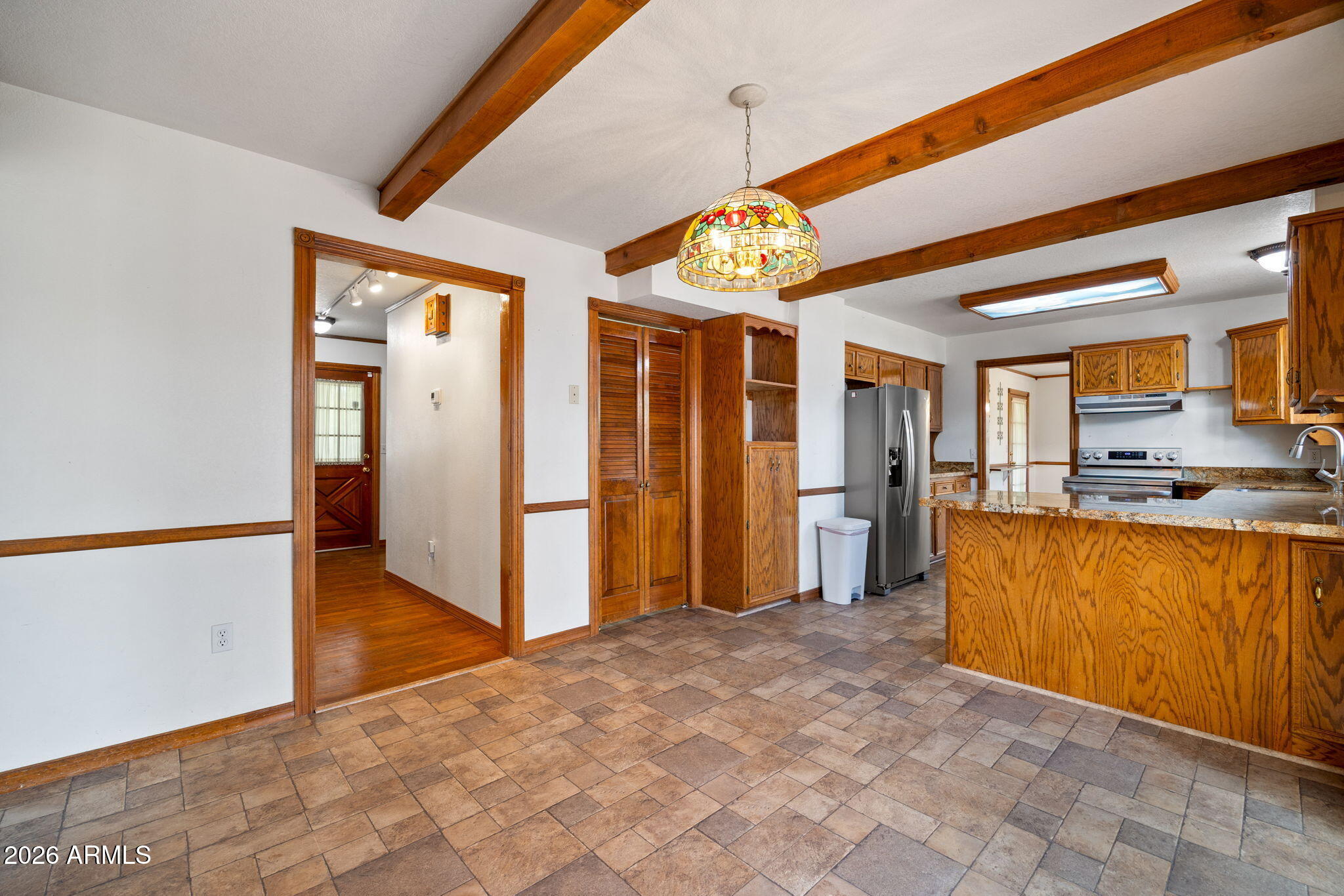 COUNTRY CLUB MANOR UNIT 2 - Residential