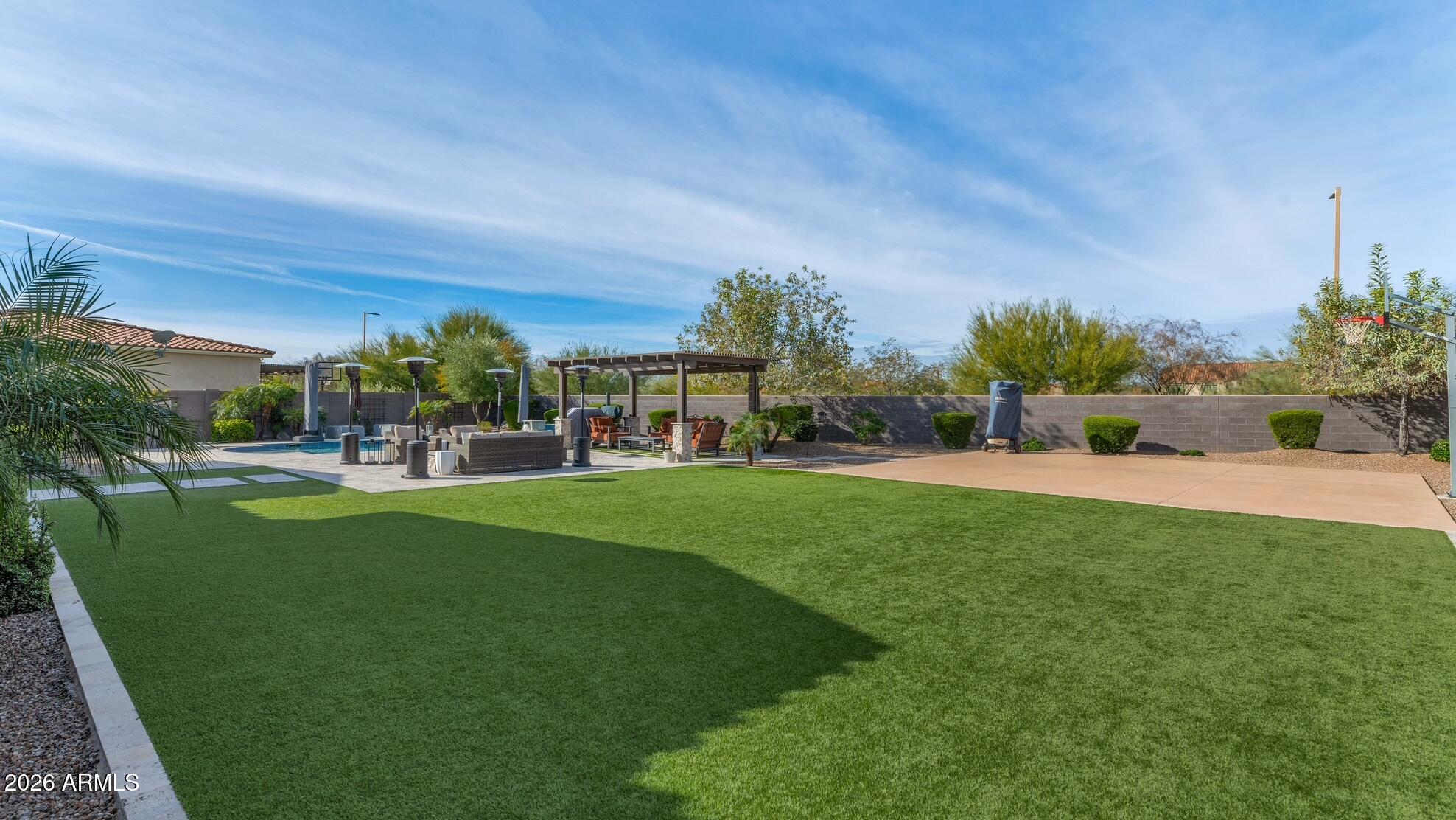 DESERT RIDGE SUPERBLOCK 7 NORTH PARCEL 4 - Residential