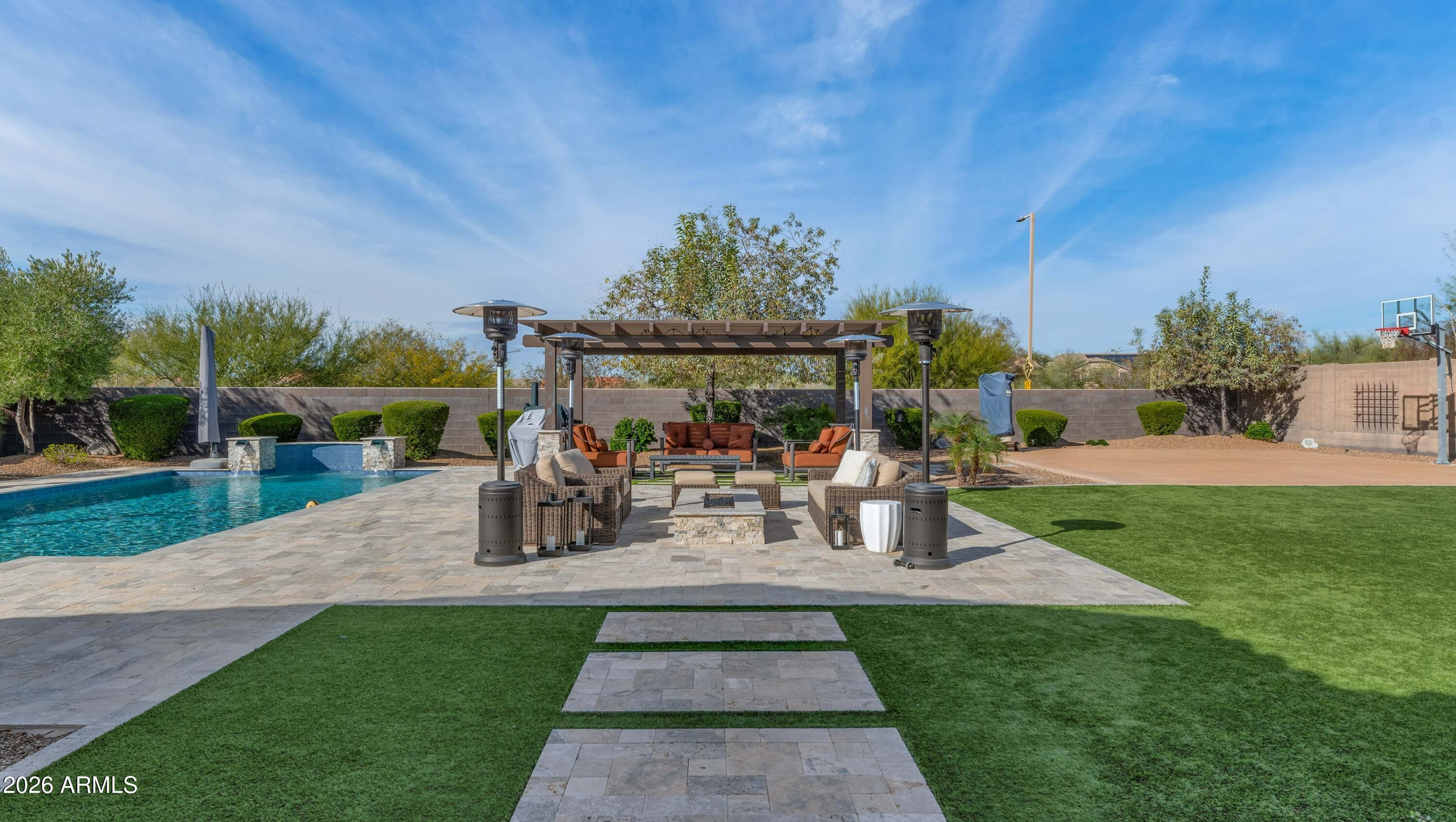 DESERT RIDGE SUPERBLOCK 7 NORTH PARCEL 4 - Residential