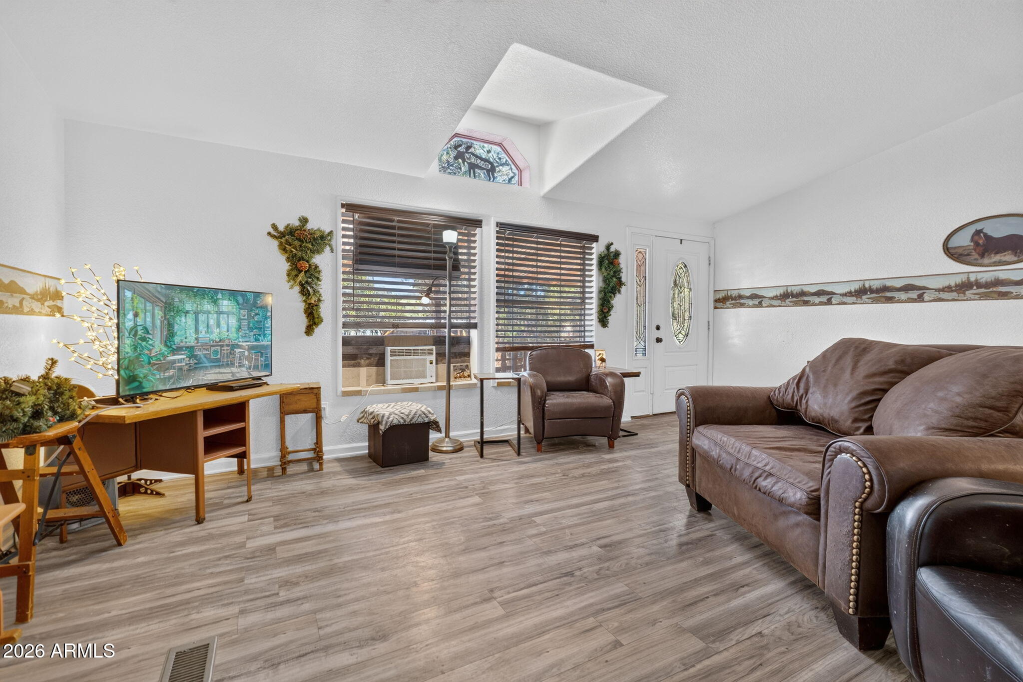 MOUNTAIN VIEW RANCHOS 4 - Residential