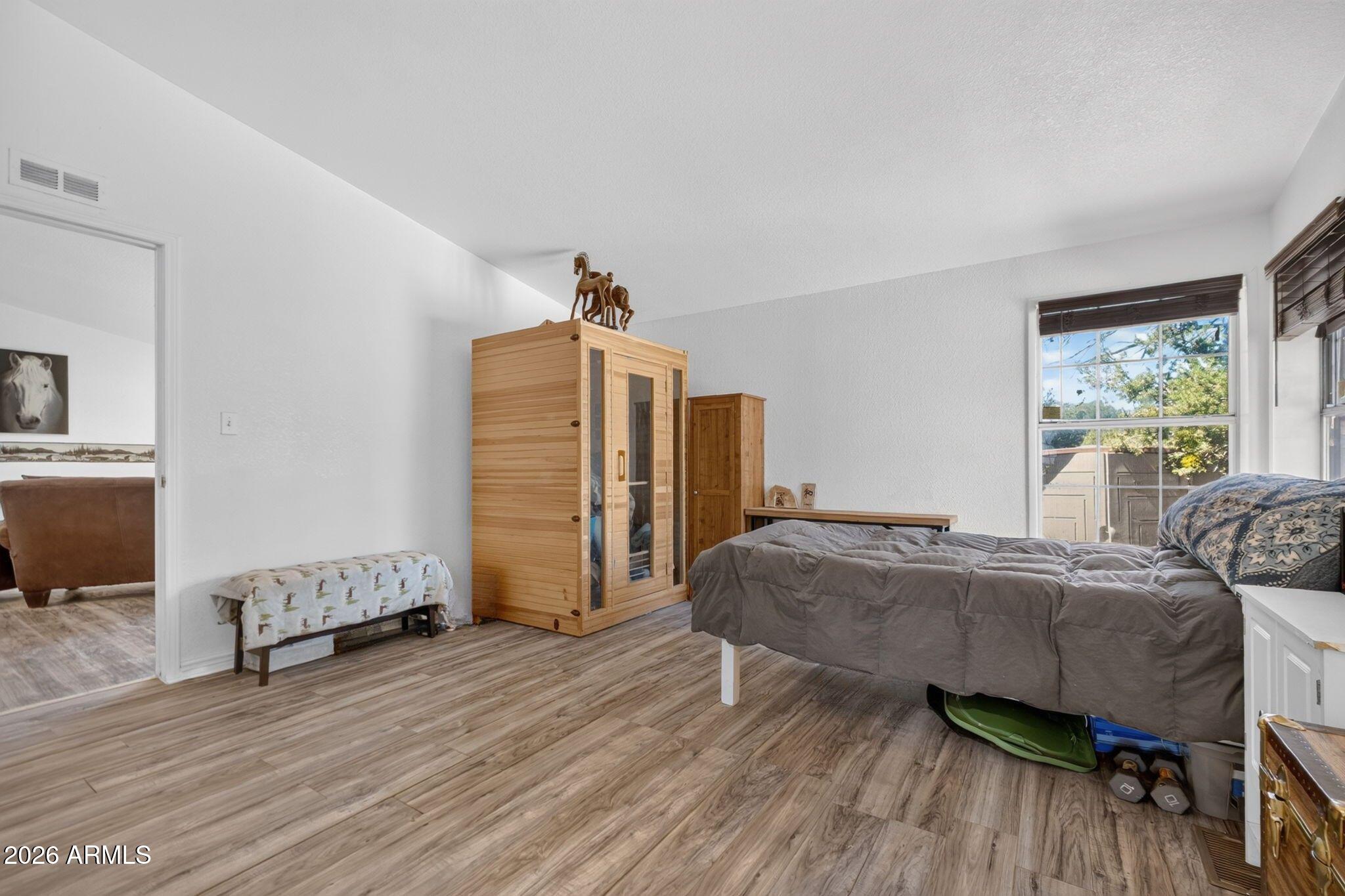 MOUNTAIN VIEW RANCHOS 4 - Residential