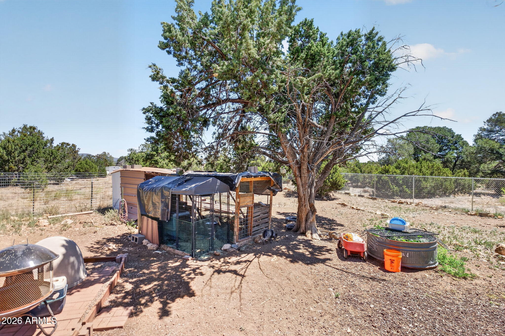 MOUNTAIN VIEW RANCHOS 4 - Residential