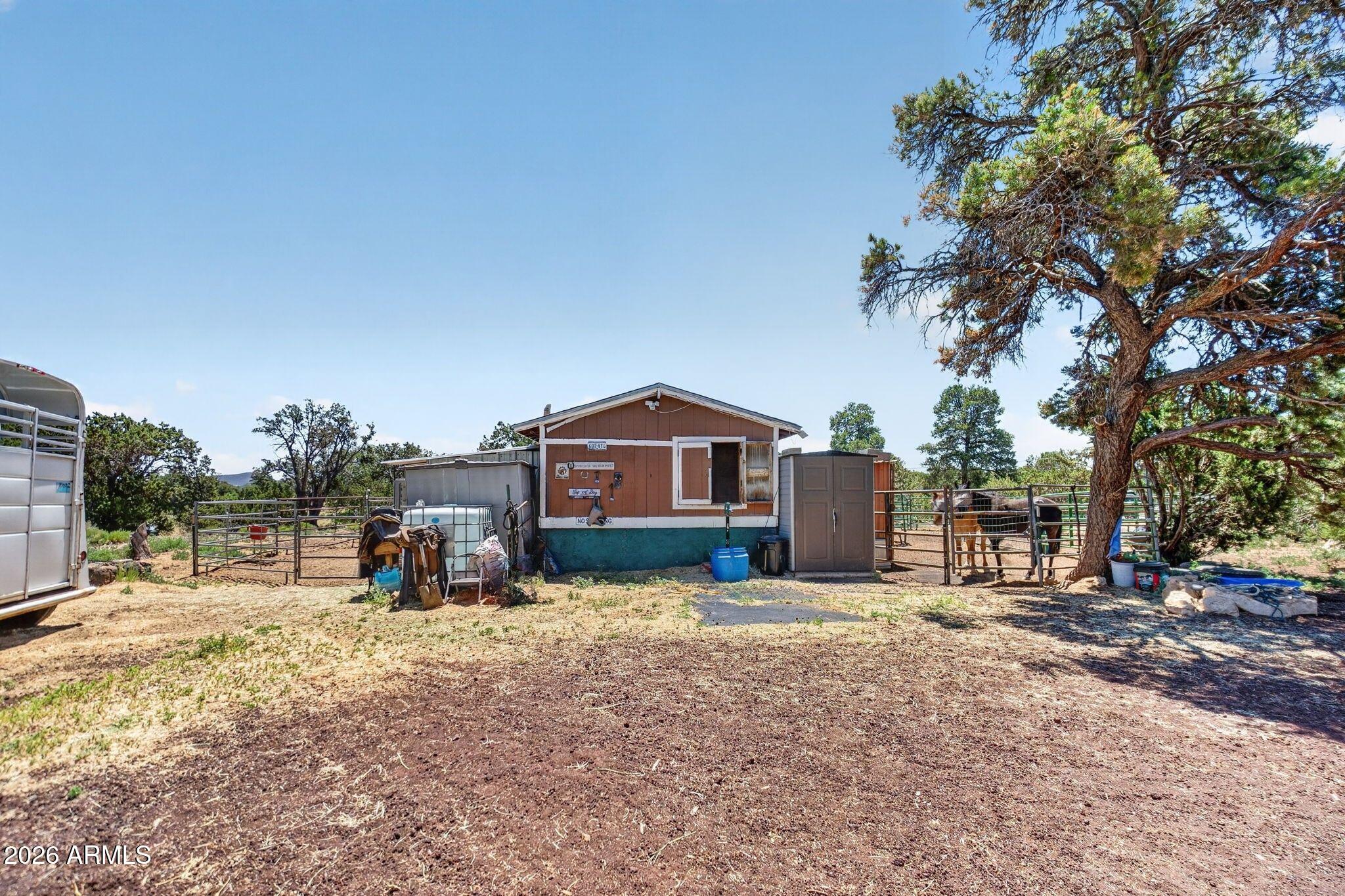 MOUNTAIN VIEW RANCHOS 4 - Residential
