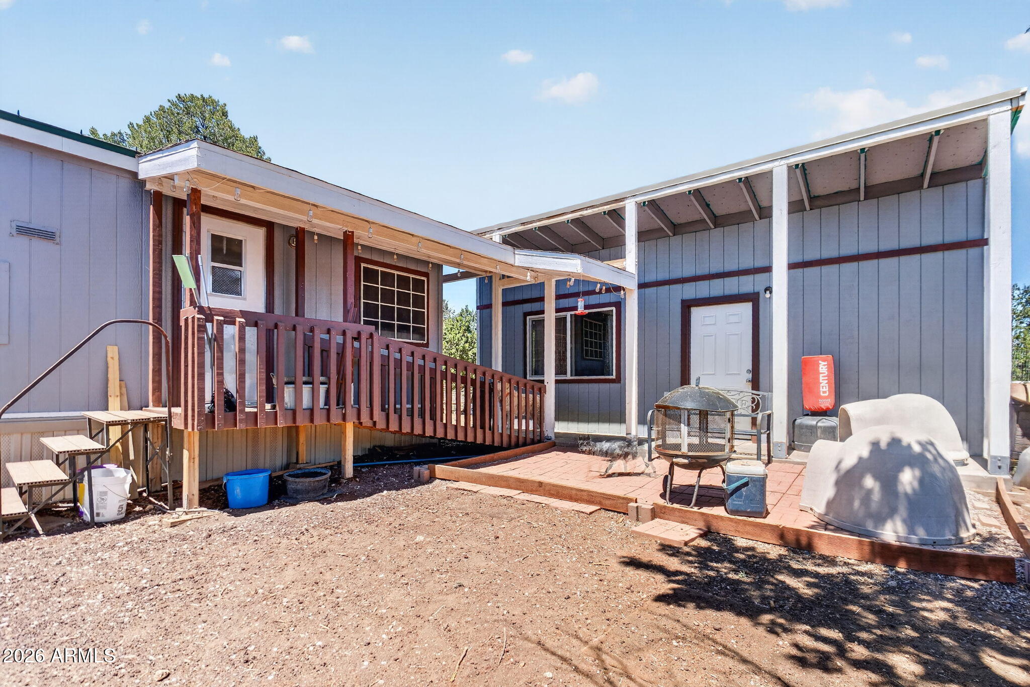 MOUNTAIN VIEW RANCHOS 4 - Residential