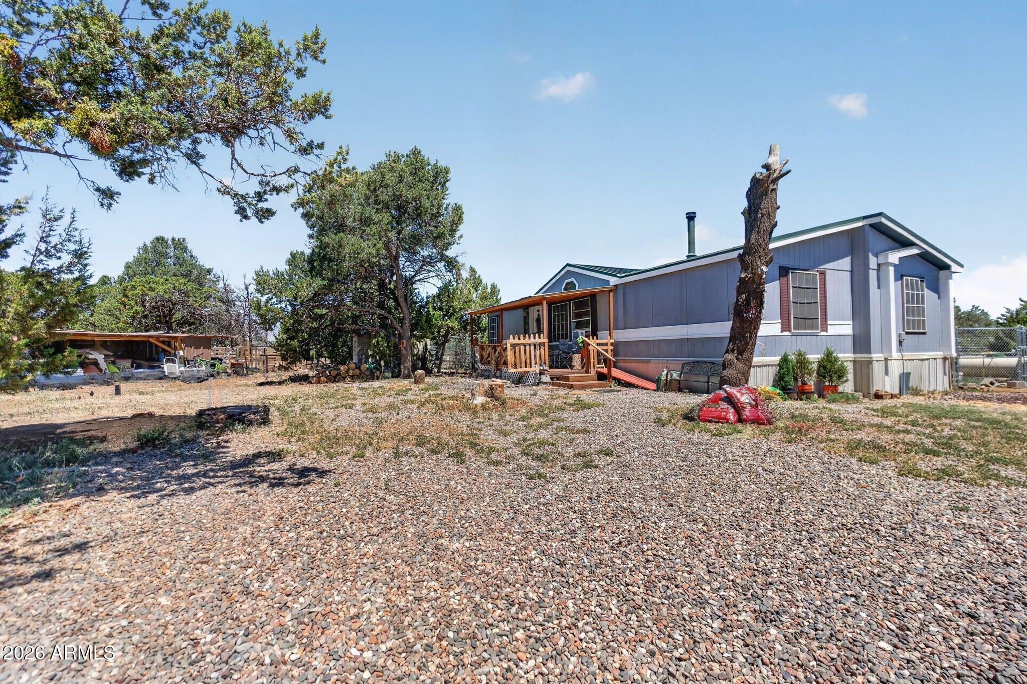 MOUNTAIN VIEW RANCHOS 4 - Residential