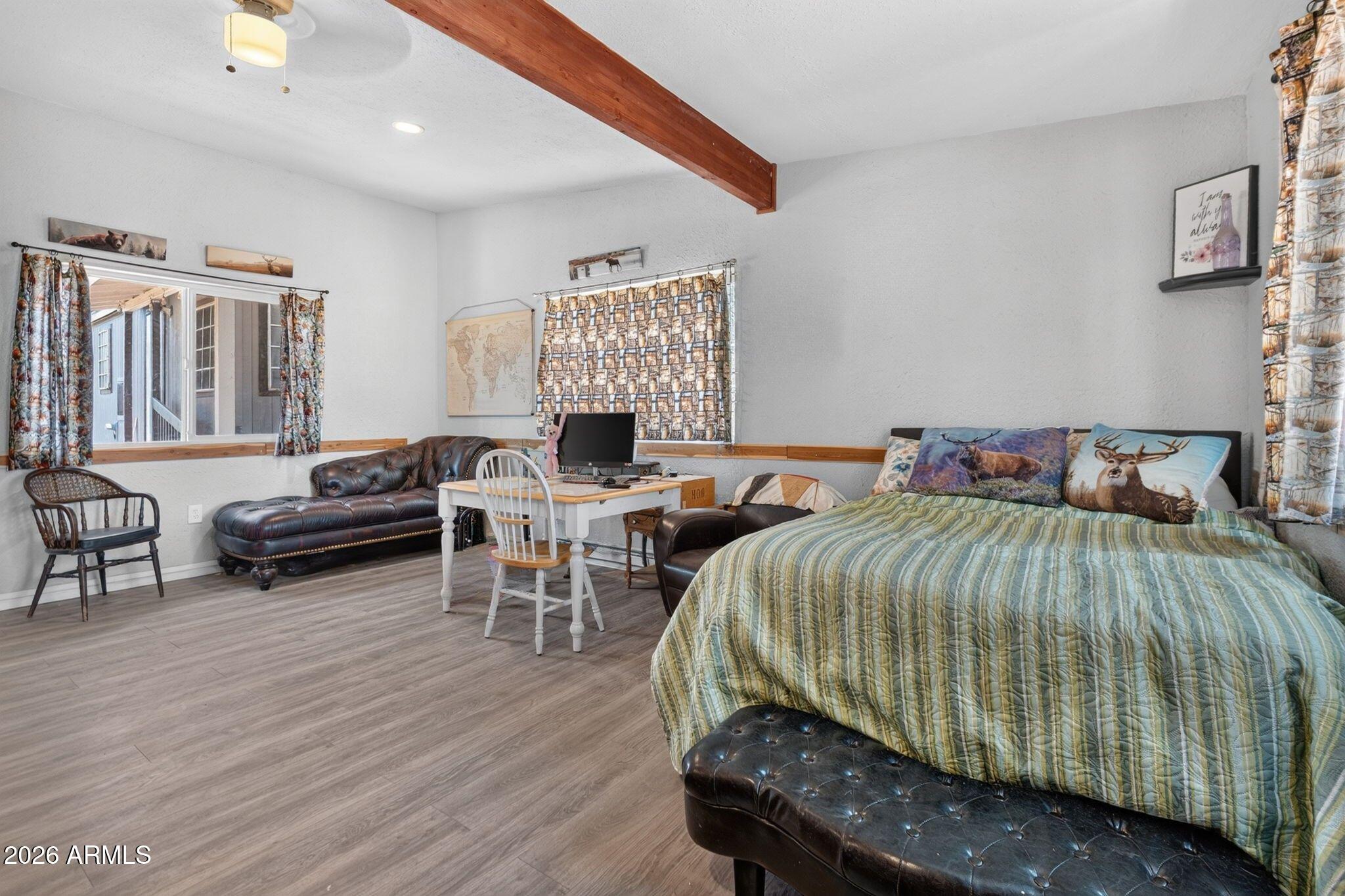 MOUNTAIN VIEW RANCHOS 4 - Residential