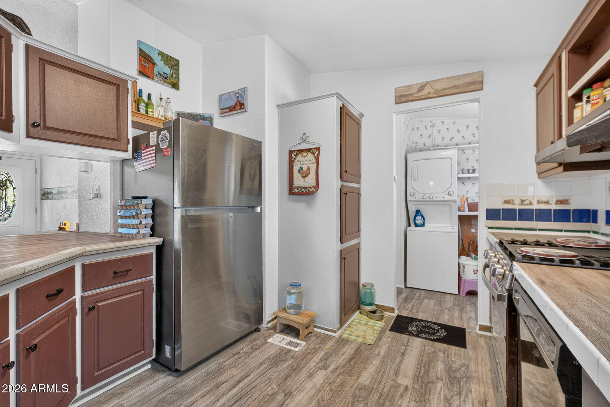 MOUNTAIN VIEW RANCHOS 4 - Residential