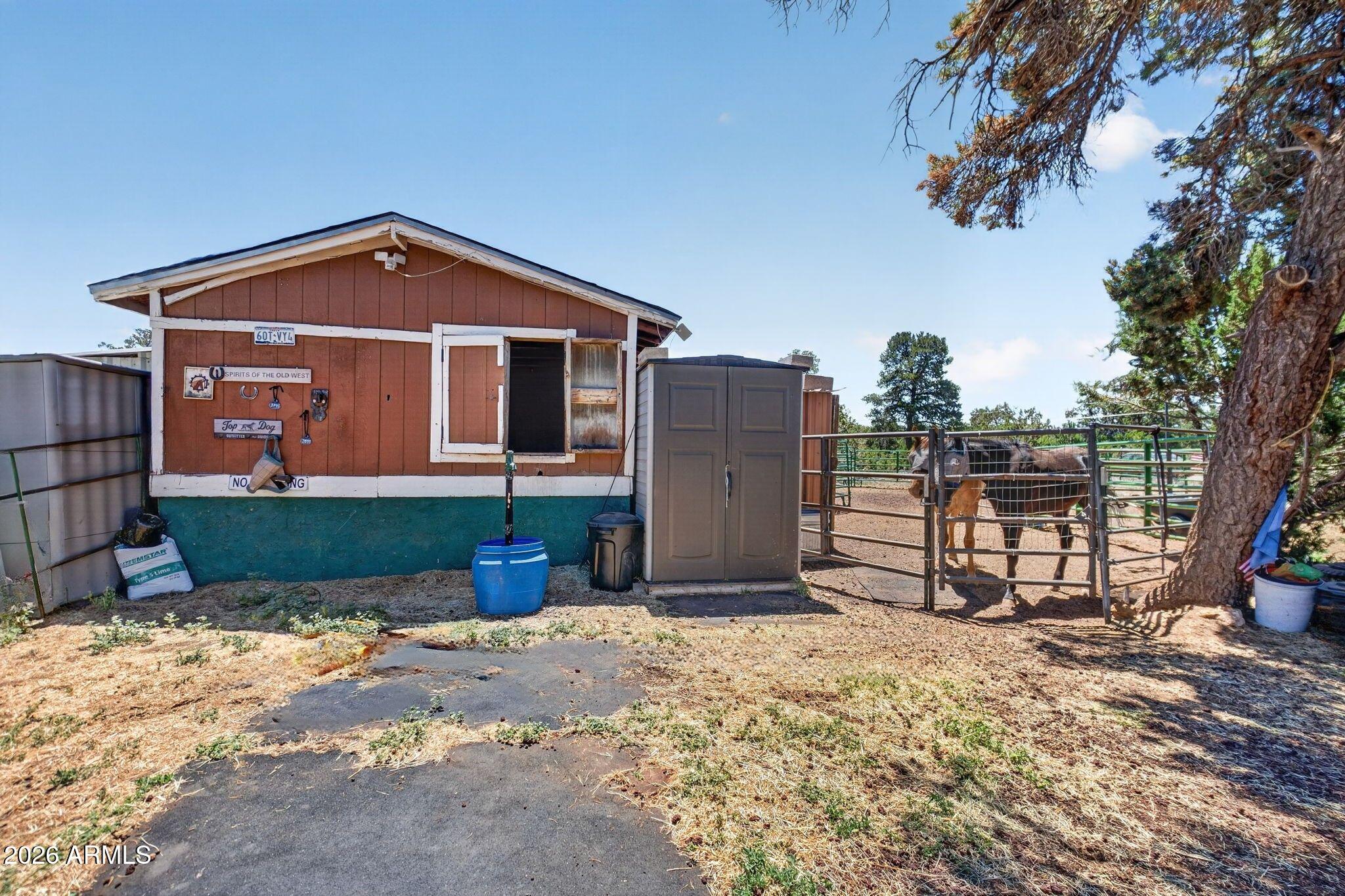 MOUNTAIN VIEW RANCHOS 4 - Residential