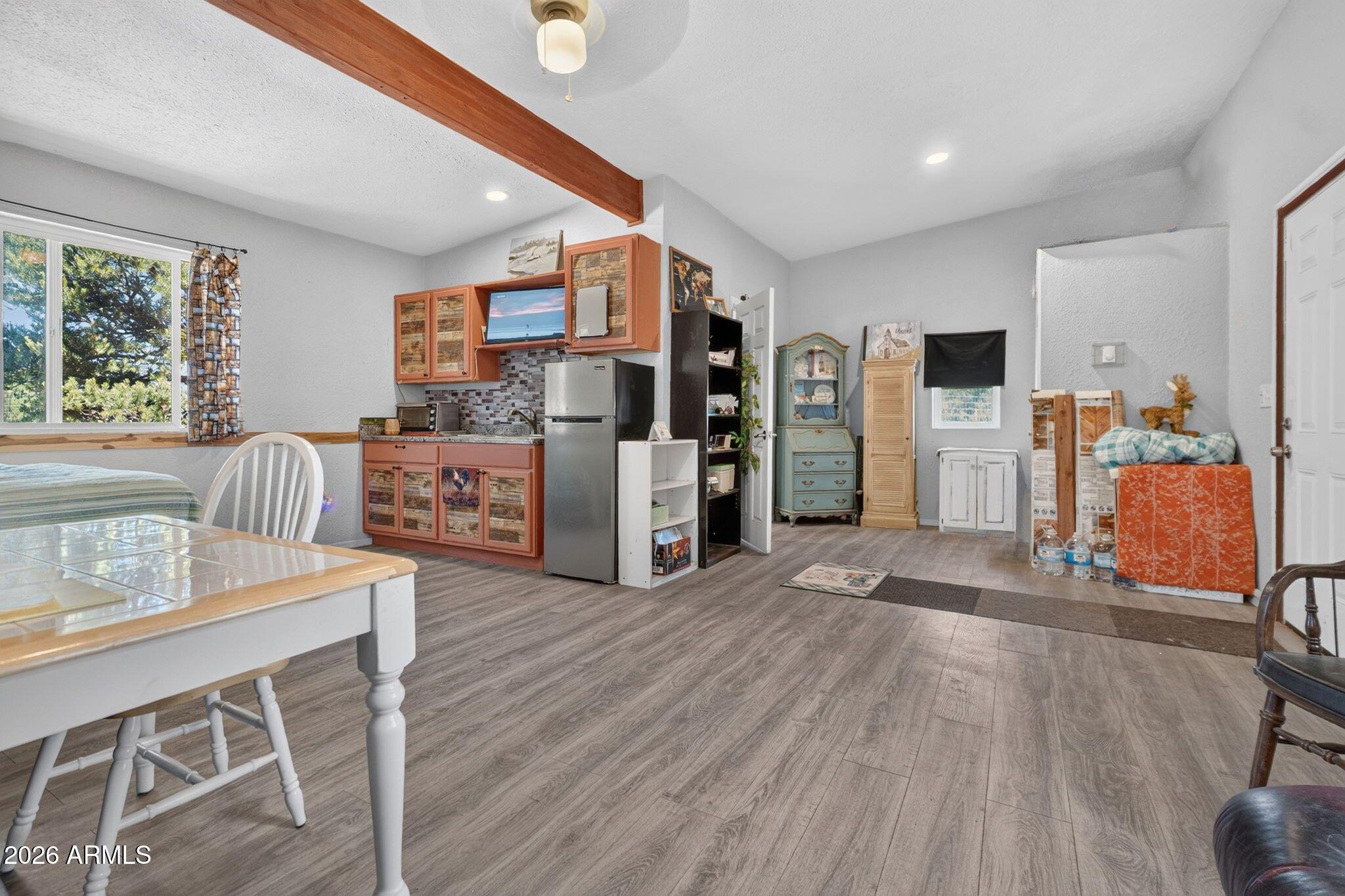 MOUNTAIN VIEW RANCHOS 4 - Residential