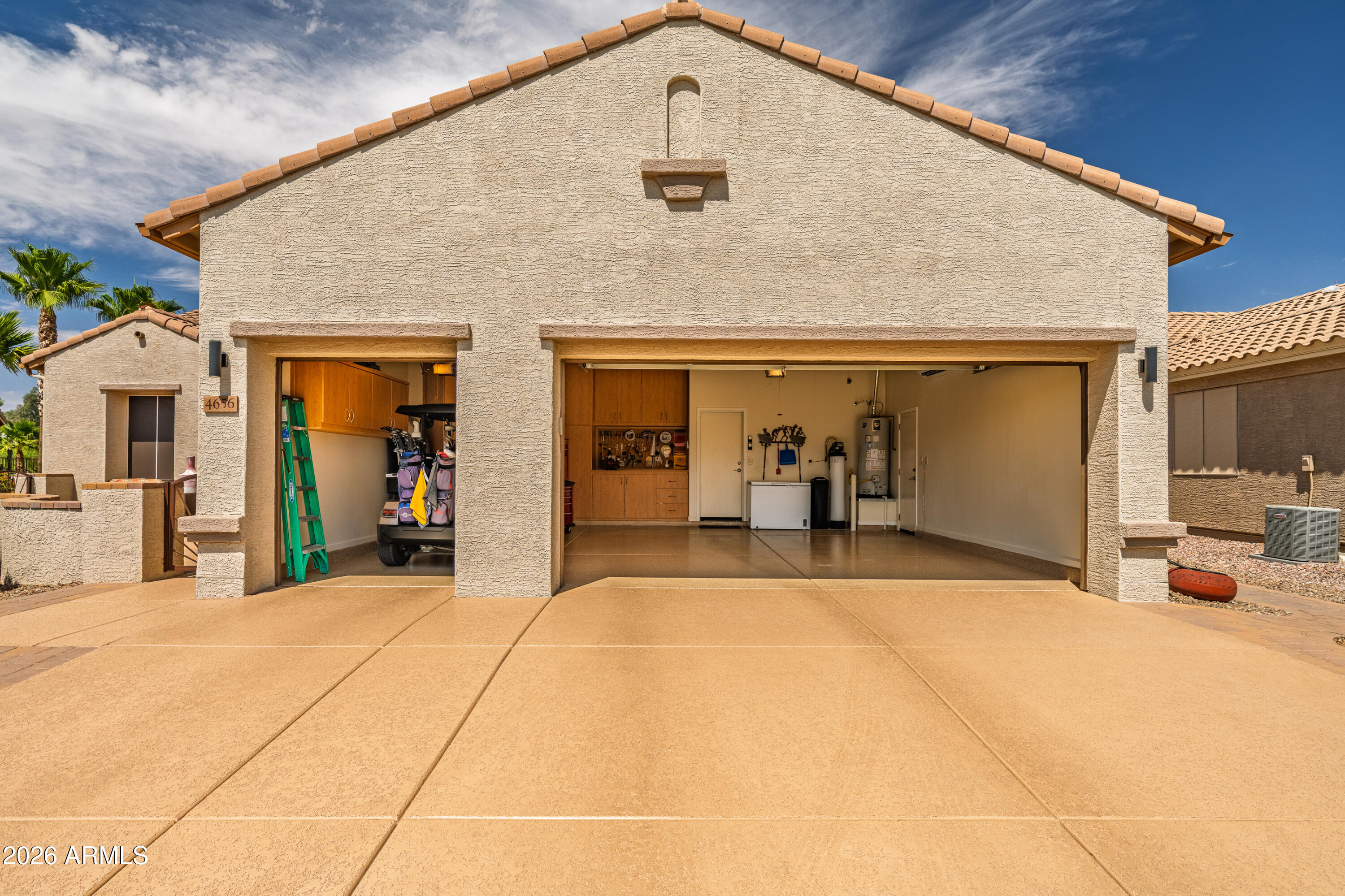 ROBSON RANCH - Residential