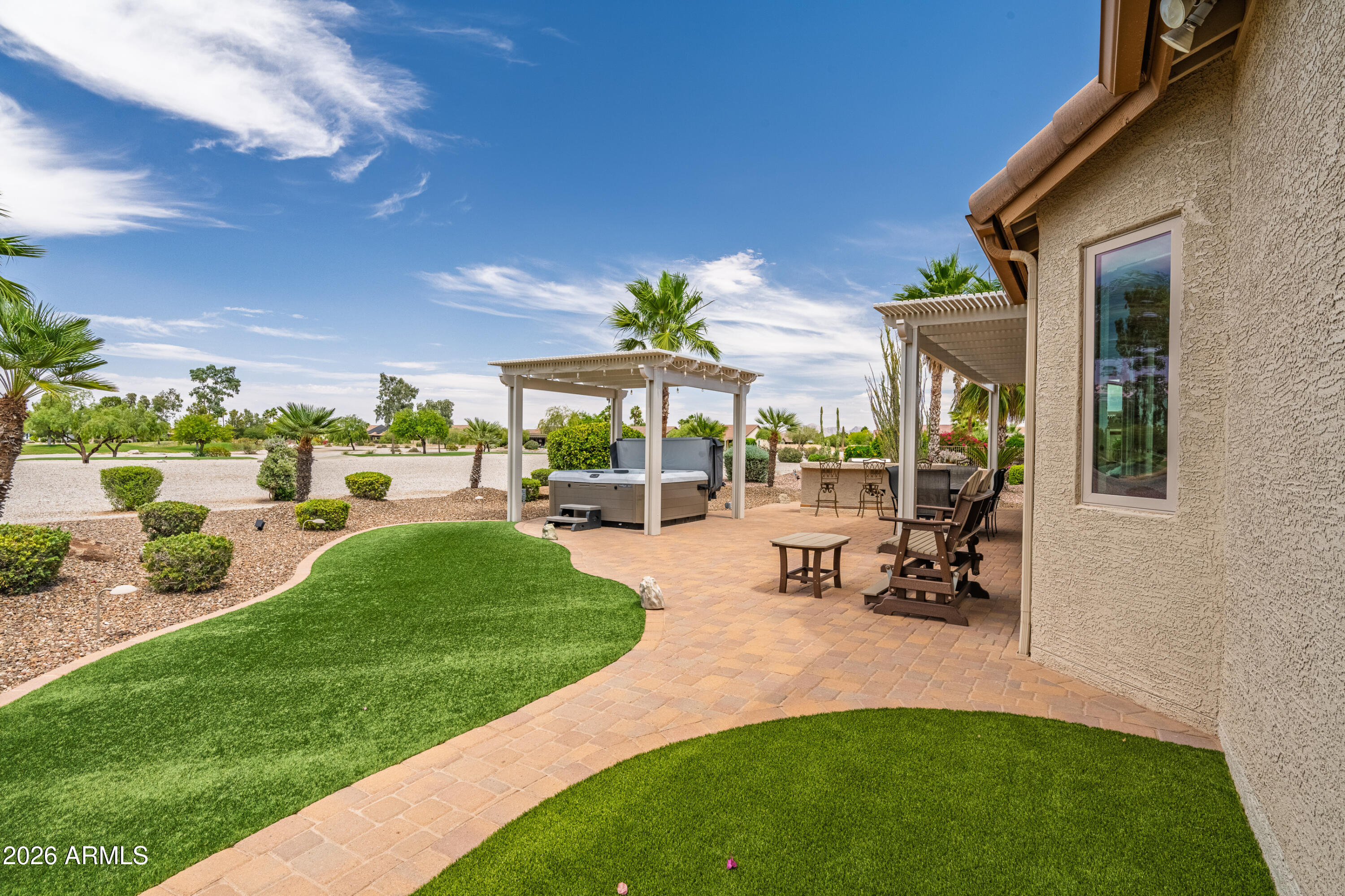 ROBSON RANCH - Residential