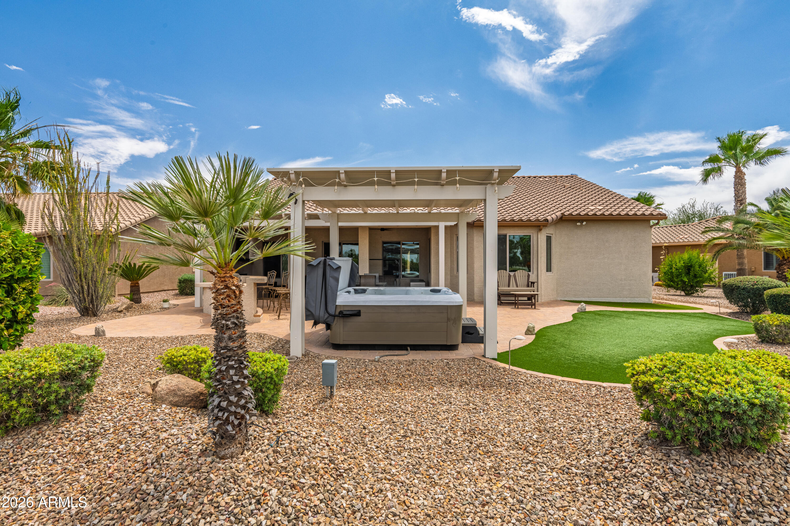 ROBSON RANCH - Residential
