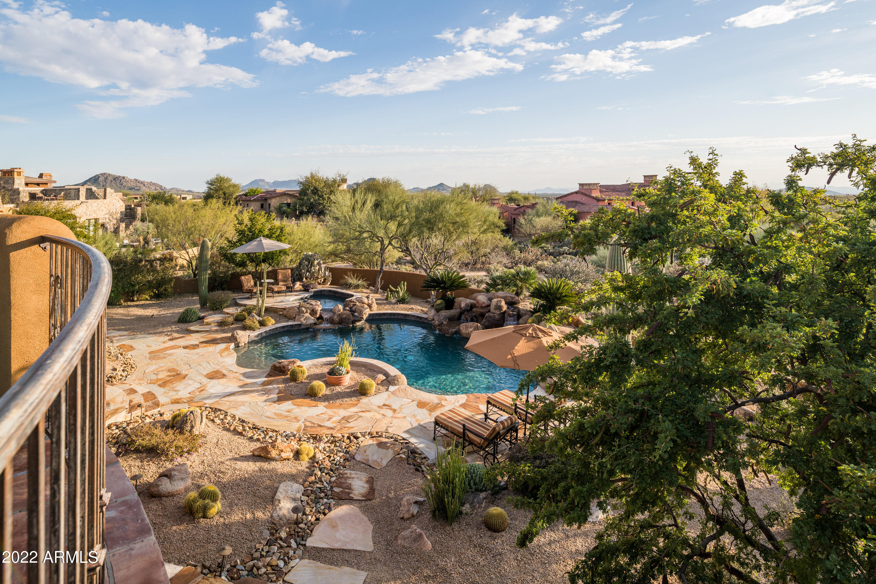 Mirabel Club - Residential