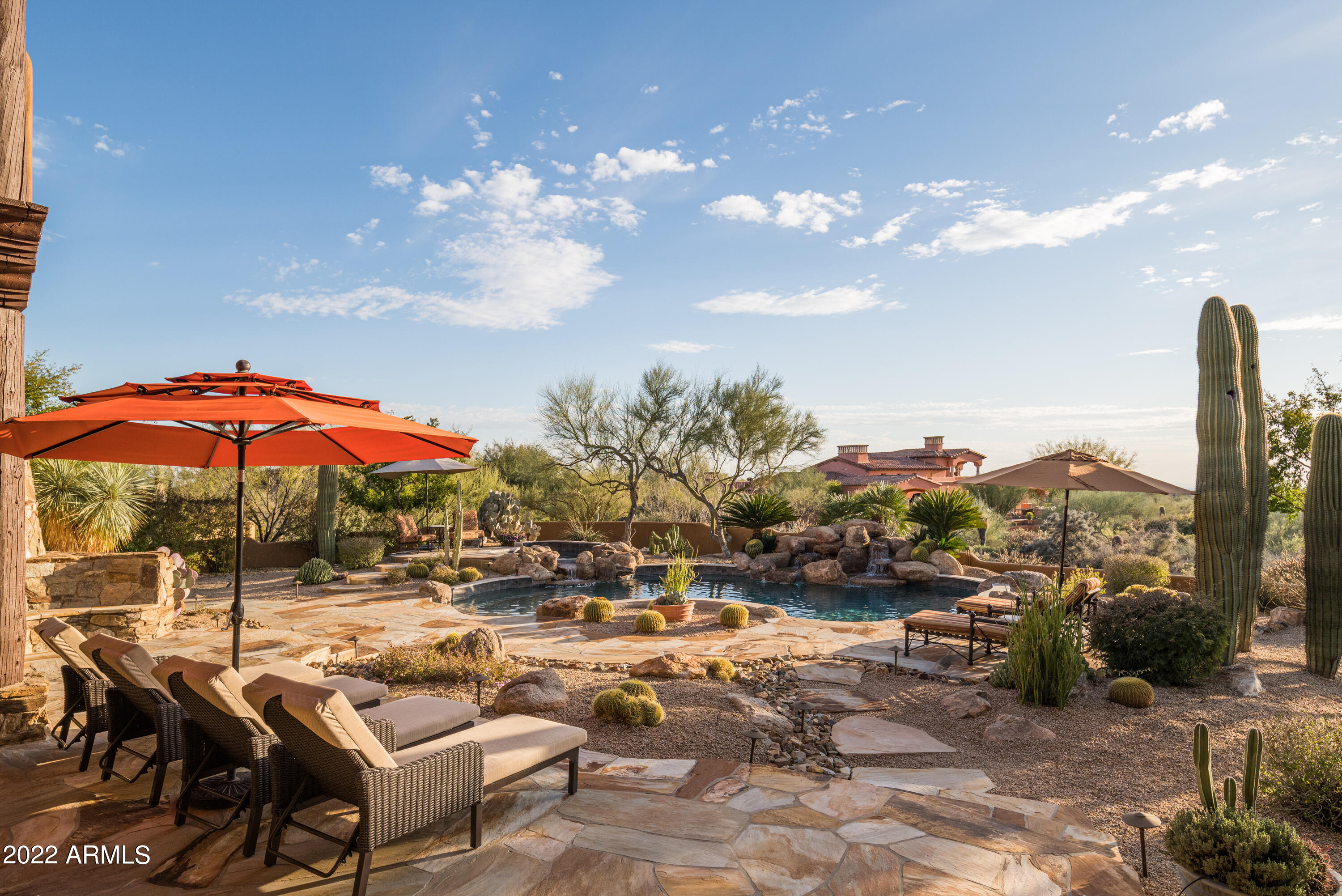 Mirabel Club - Residential