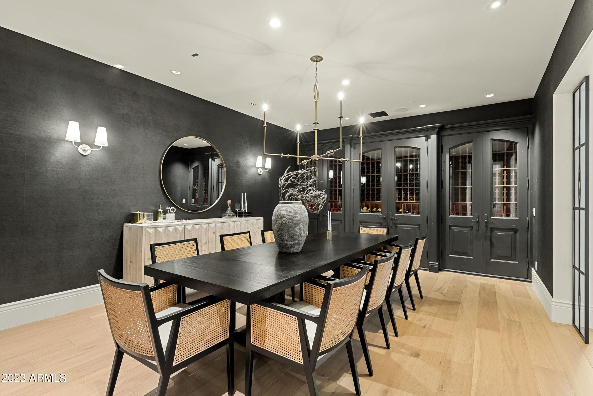CAMELBACK COUNTRY CLUB ESTATES - Residential
