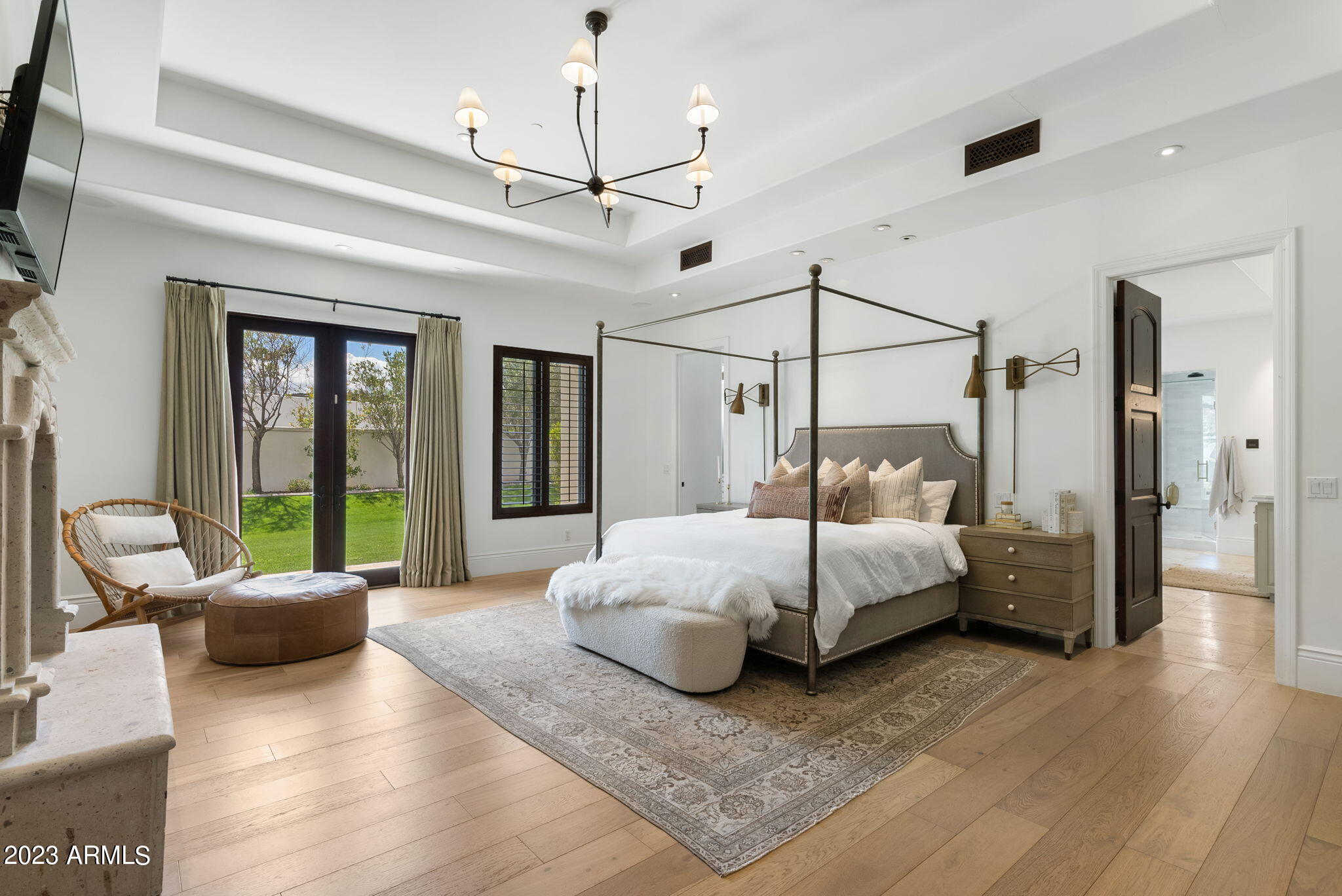 CAMELBACK COUNTRY CLUB ESTATES - Residential