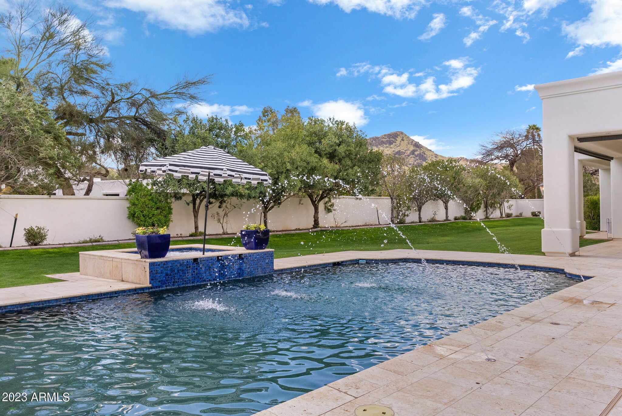 CAMELBACK COUNTRY CLUB ESTATES - Residential