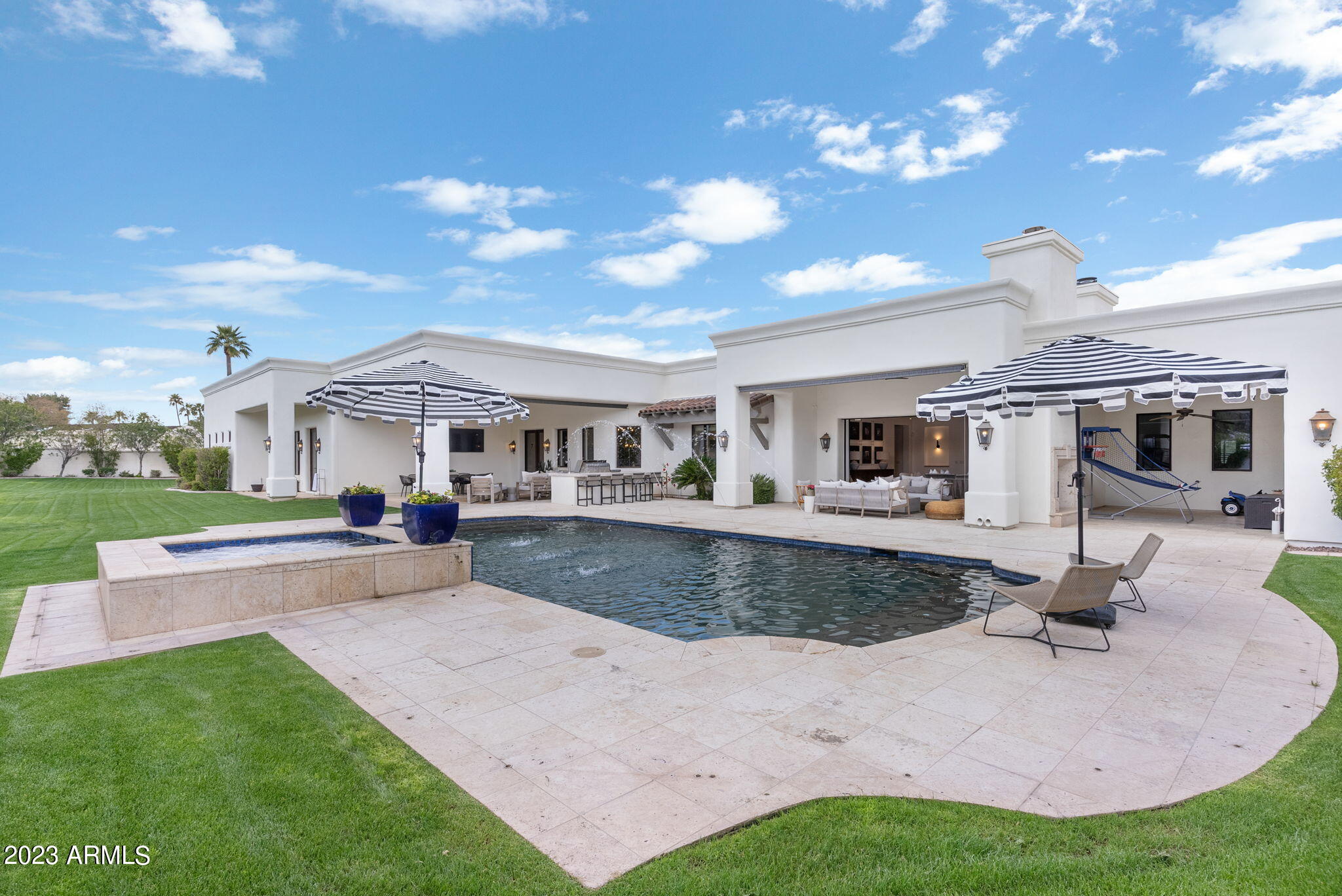 CAMELBACK COUNTRY CLUB ESTATES - Residential