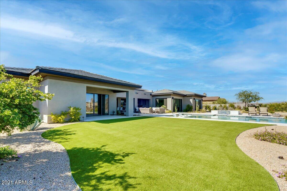 BOULDER RANCH - Residential
