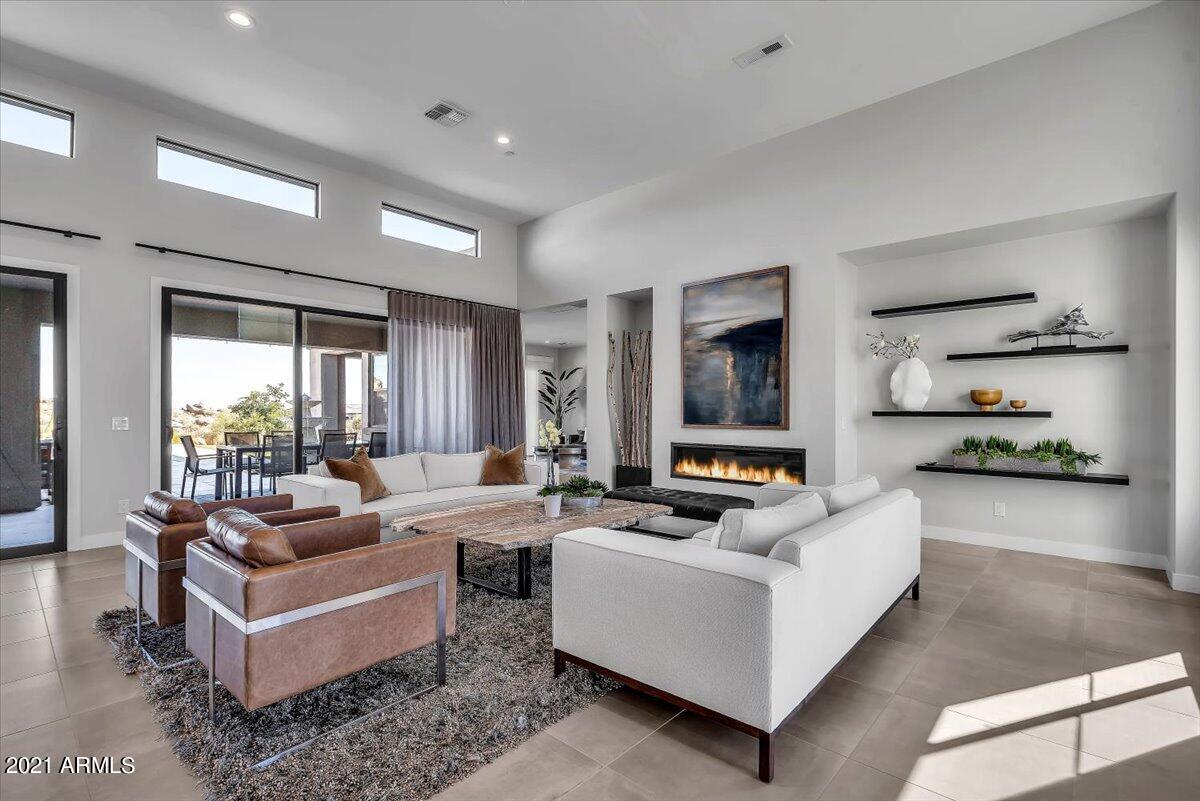 BOULDER RANCH - Residential