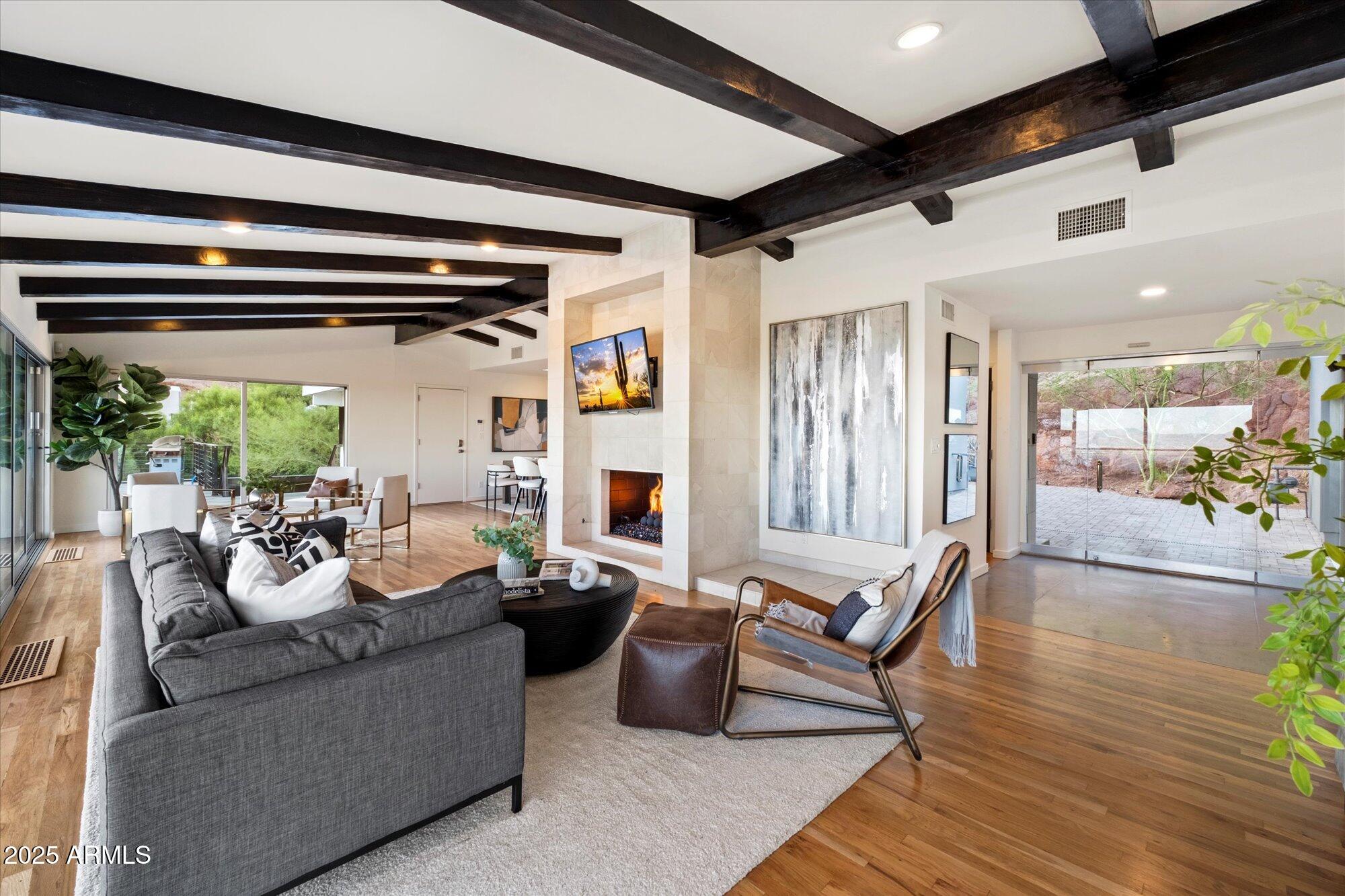 RED ROCK NORTH - Residential