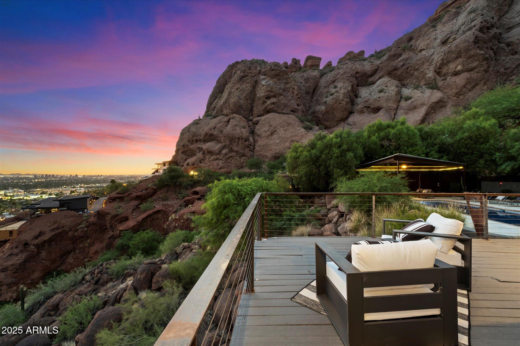 RED ROCK NORTH - Residential