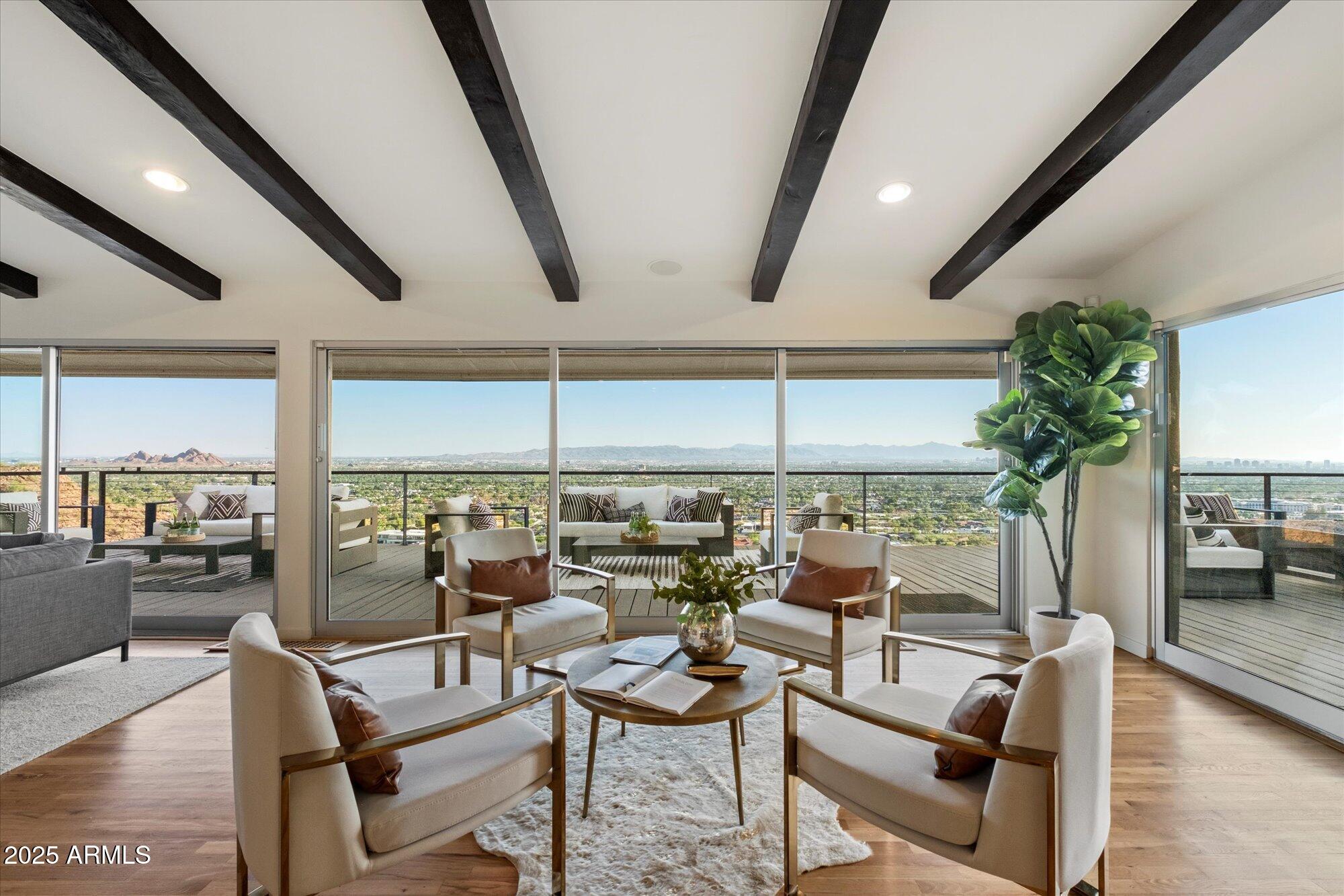 RED ROCK NORTH - Residential