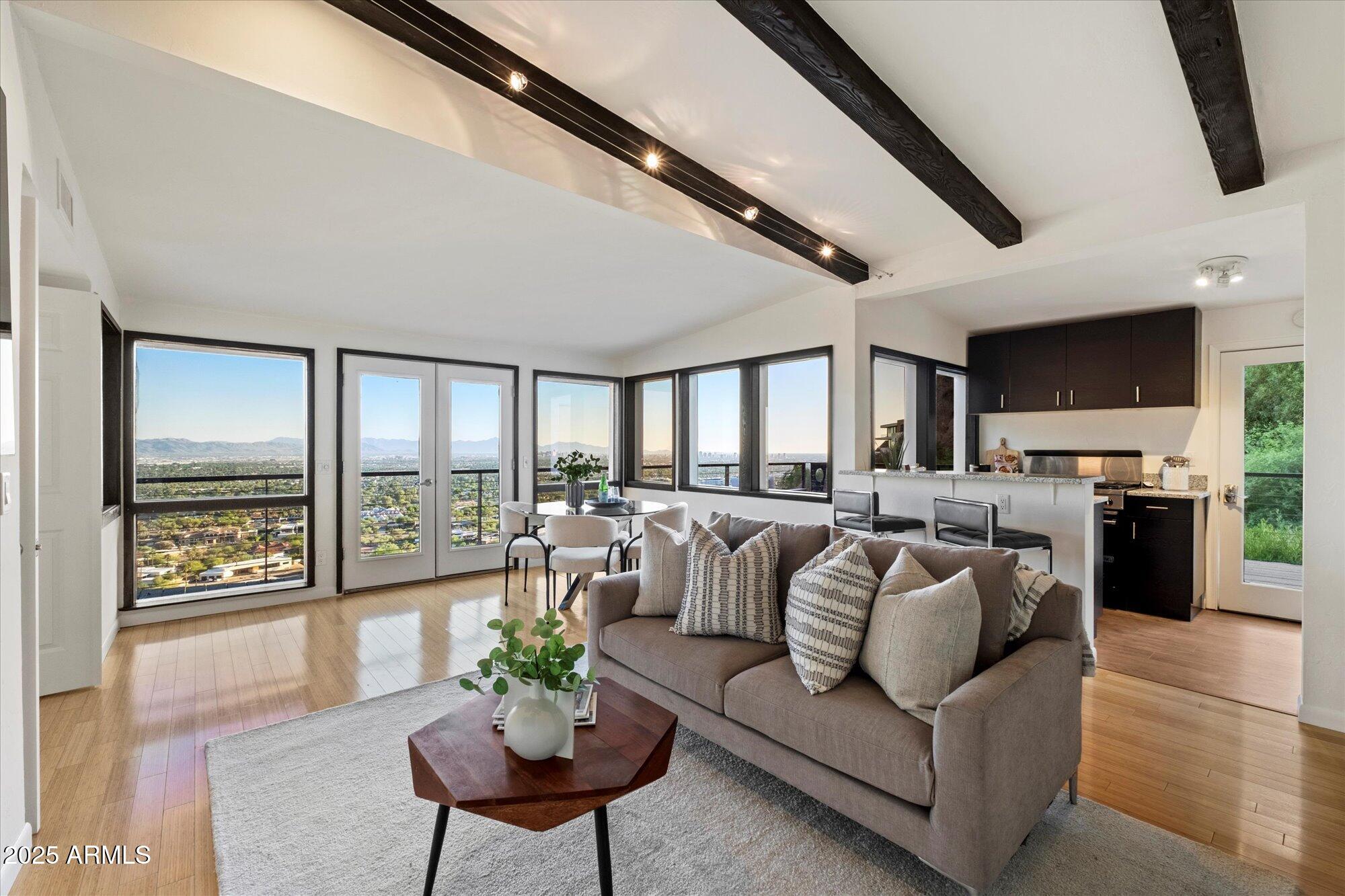 RED ROCK NORTH - Residential