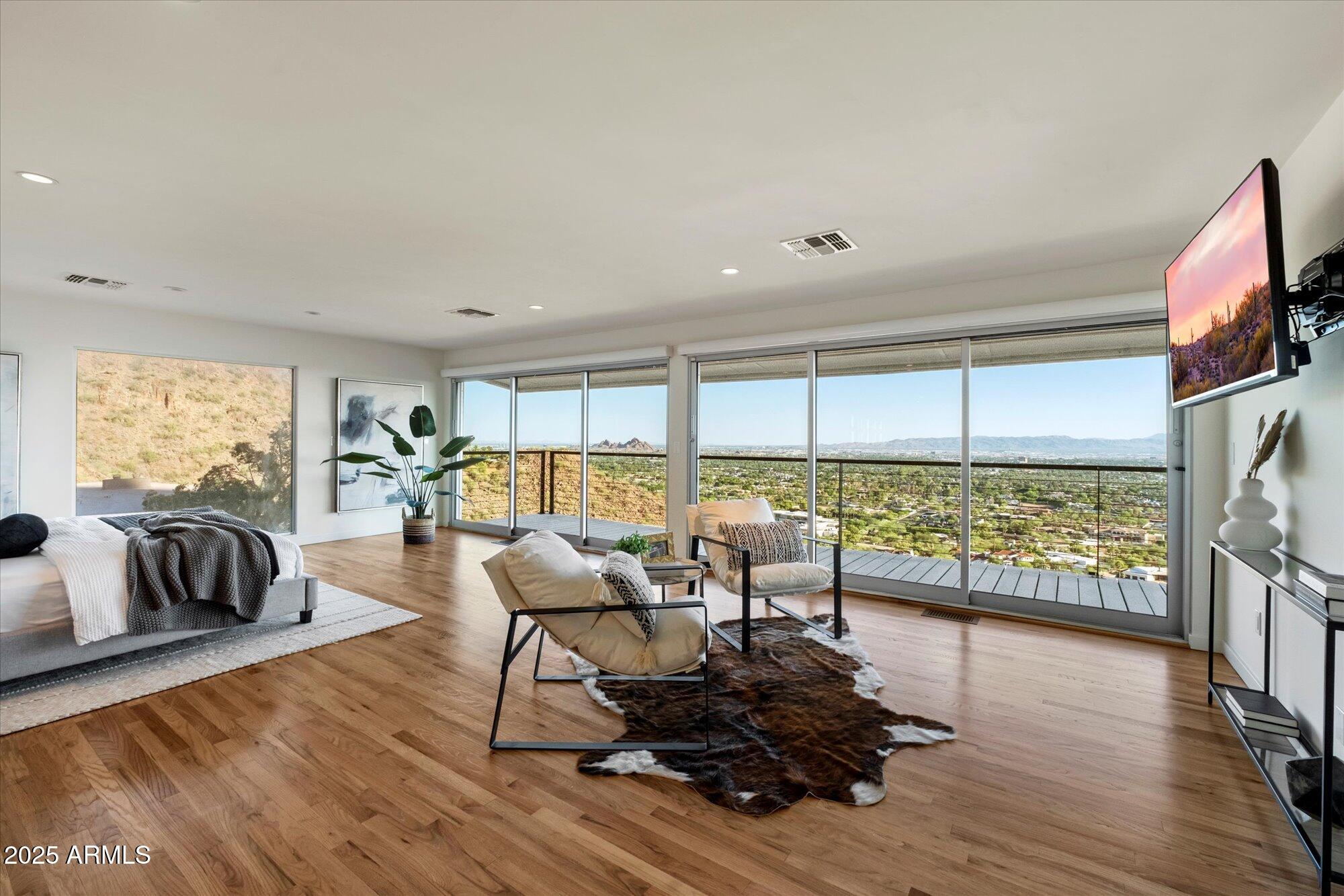 RED ROCK NORTH - Residential