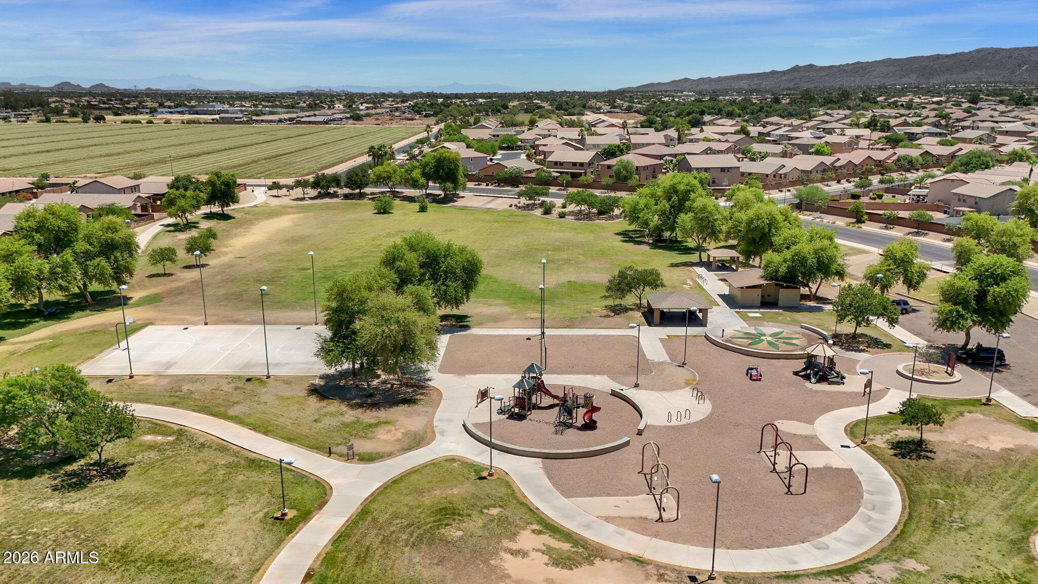SOUTHERN VIEWS - Residential