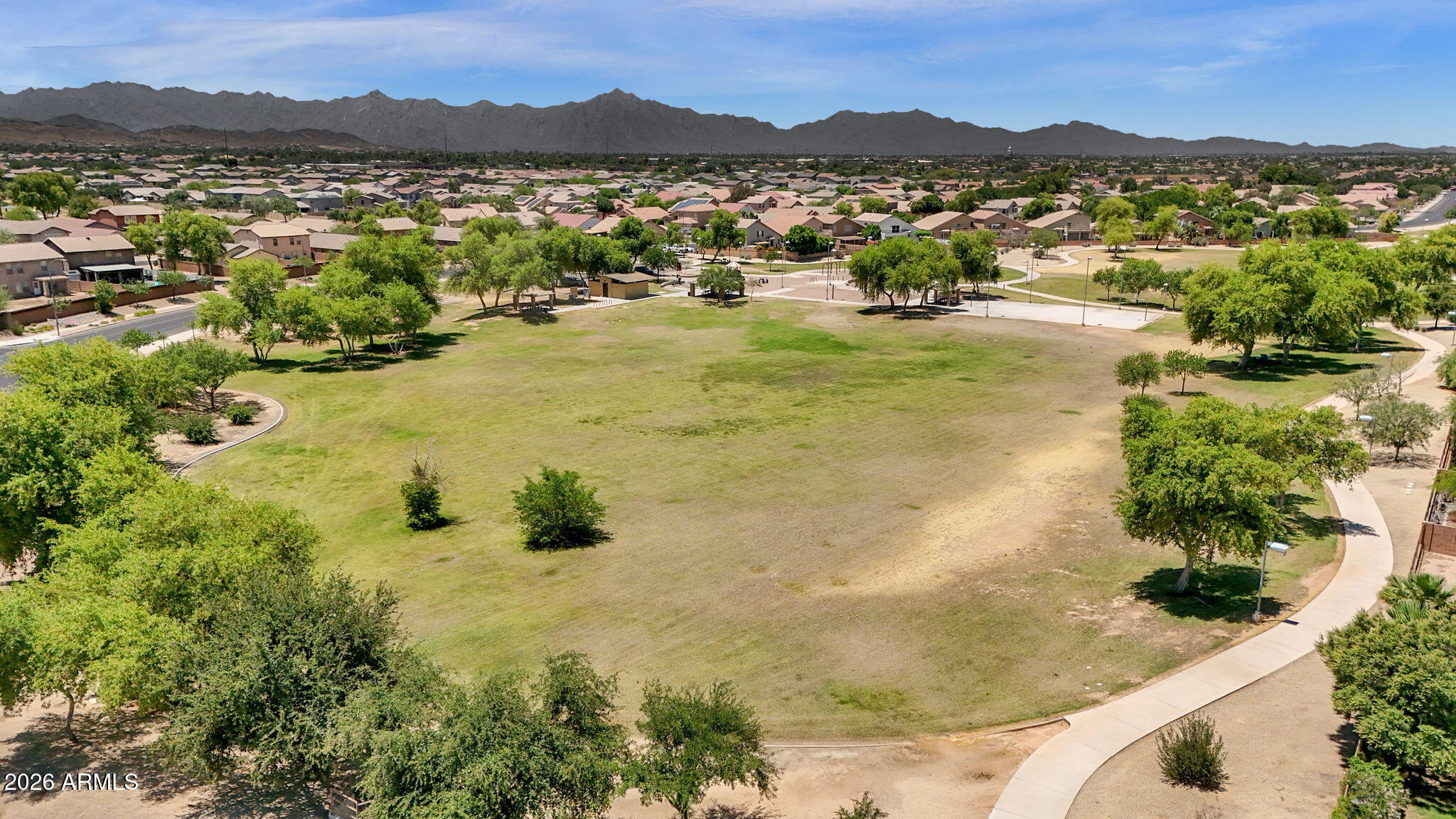 SOUTHERN VIEWS - Residential