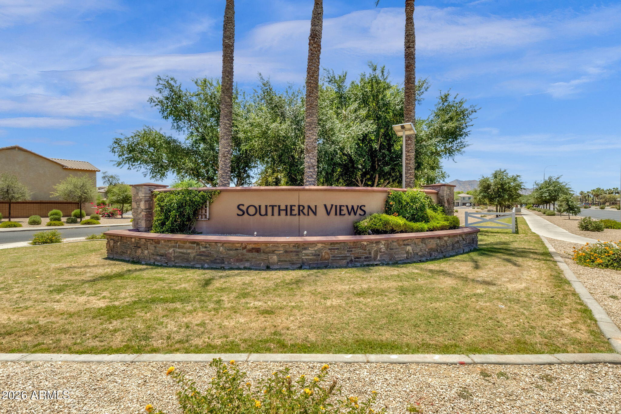 SOUTHERN VIEWS - Residential