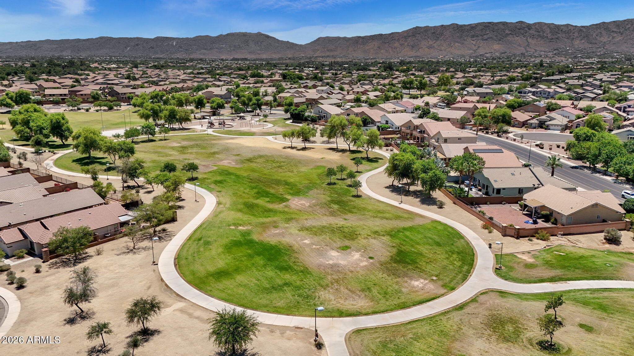 SOUTHERN VIEWS - Residential