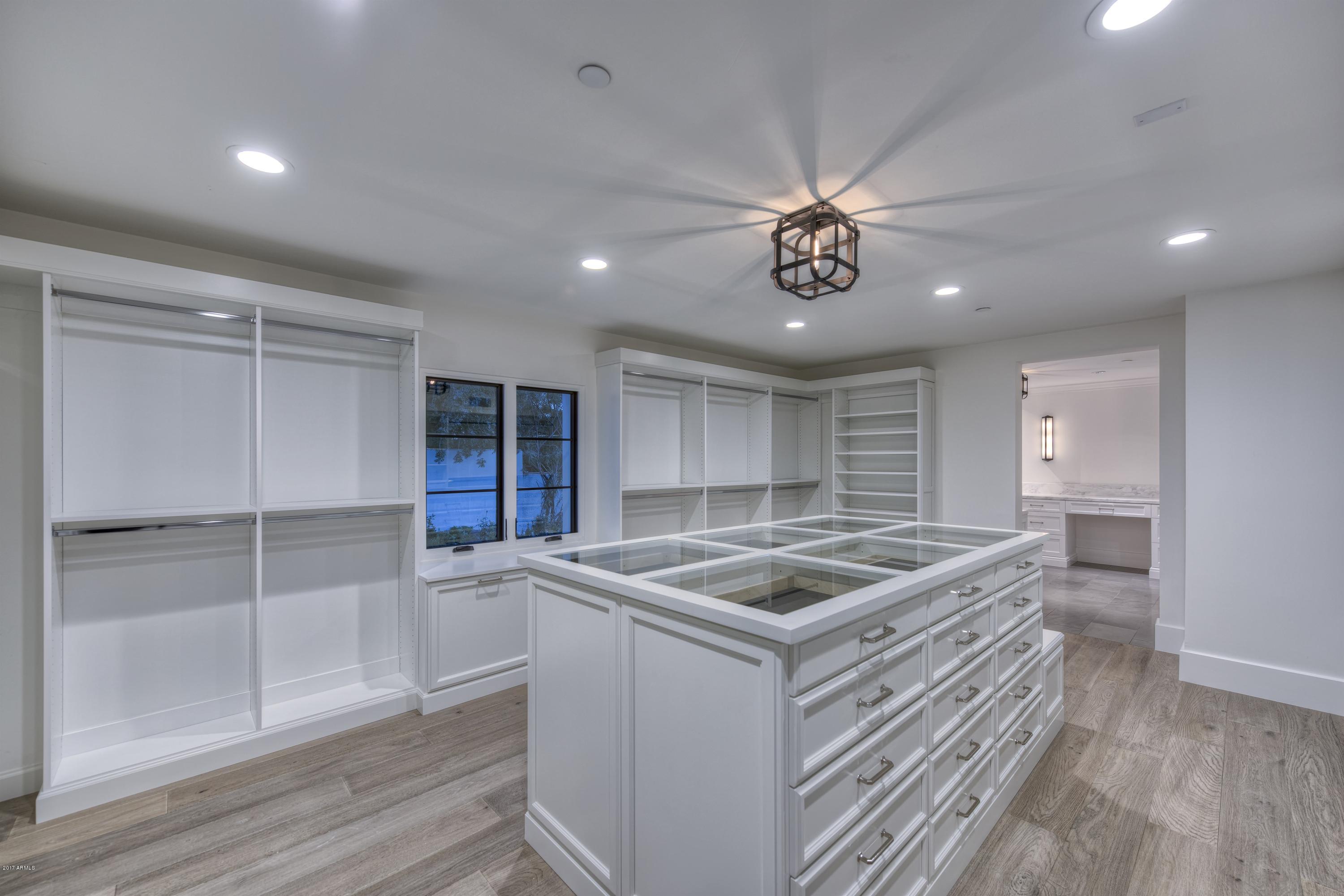ARCADIA REPLAT - Residential