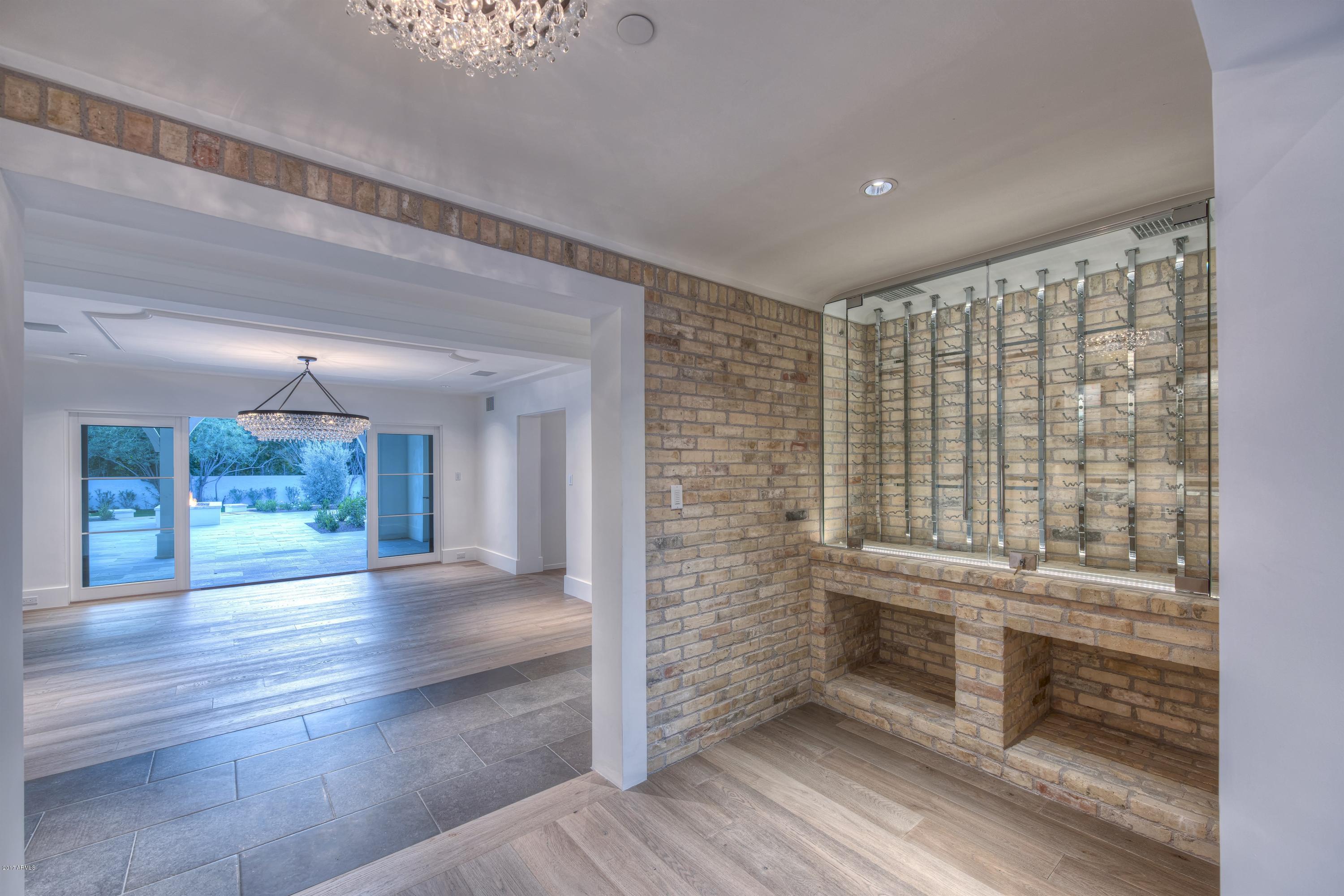 ARCADIA REPLAT - Residential