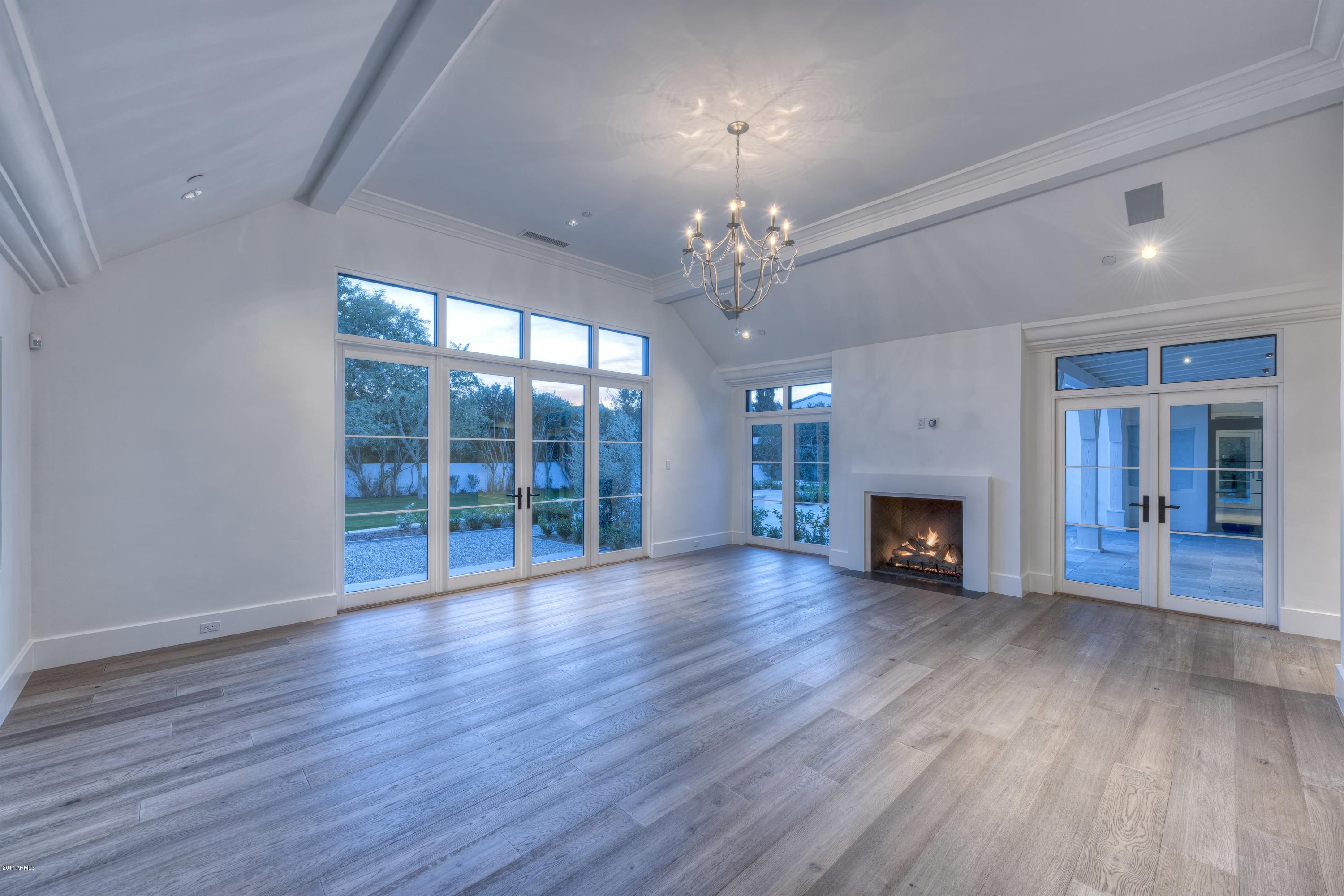 ARCADIA REPLAT - Residential