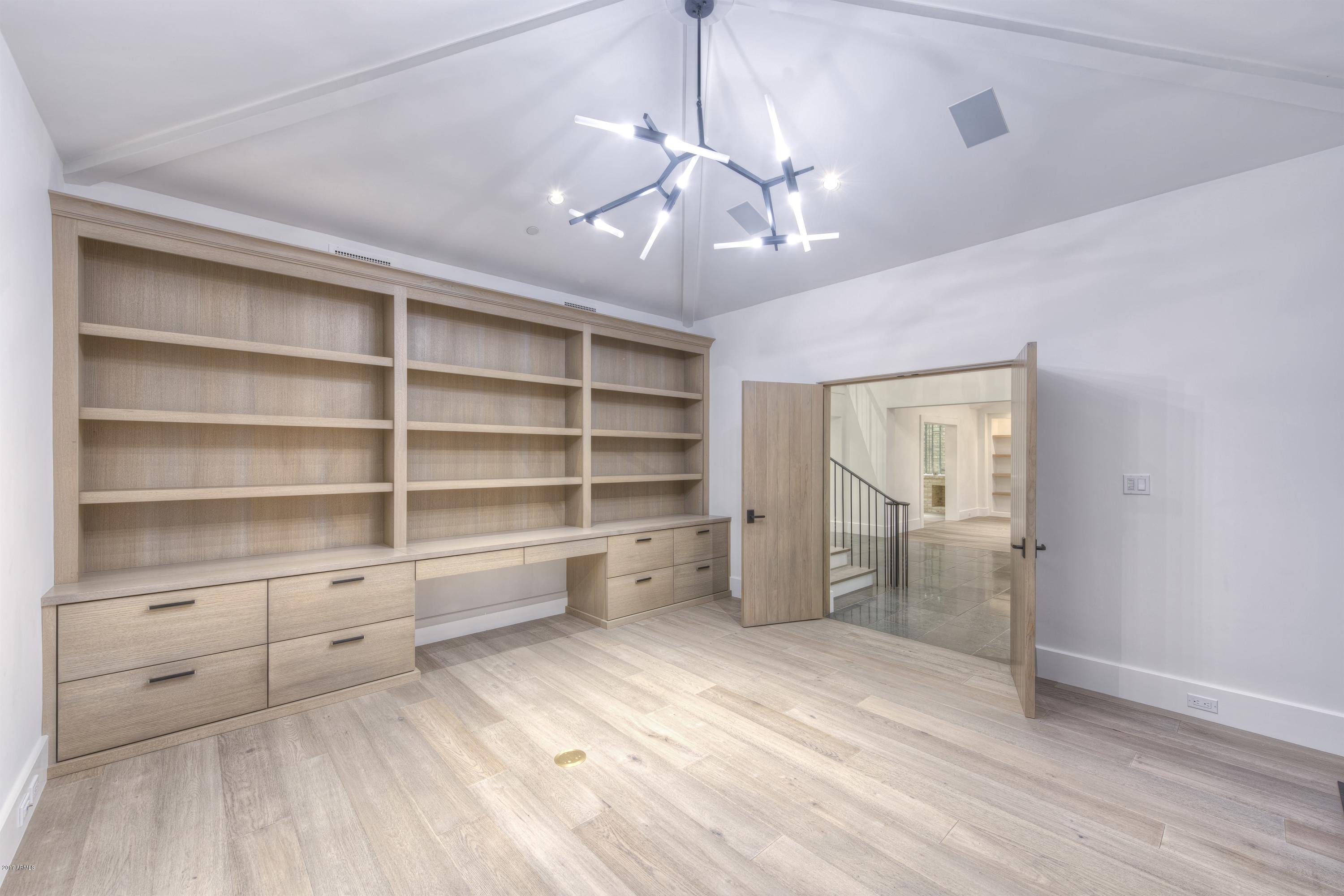 ARCADIA REPLAT - Residential