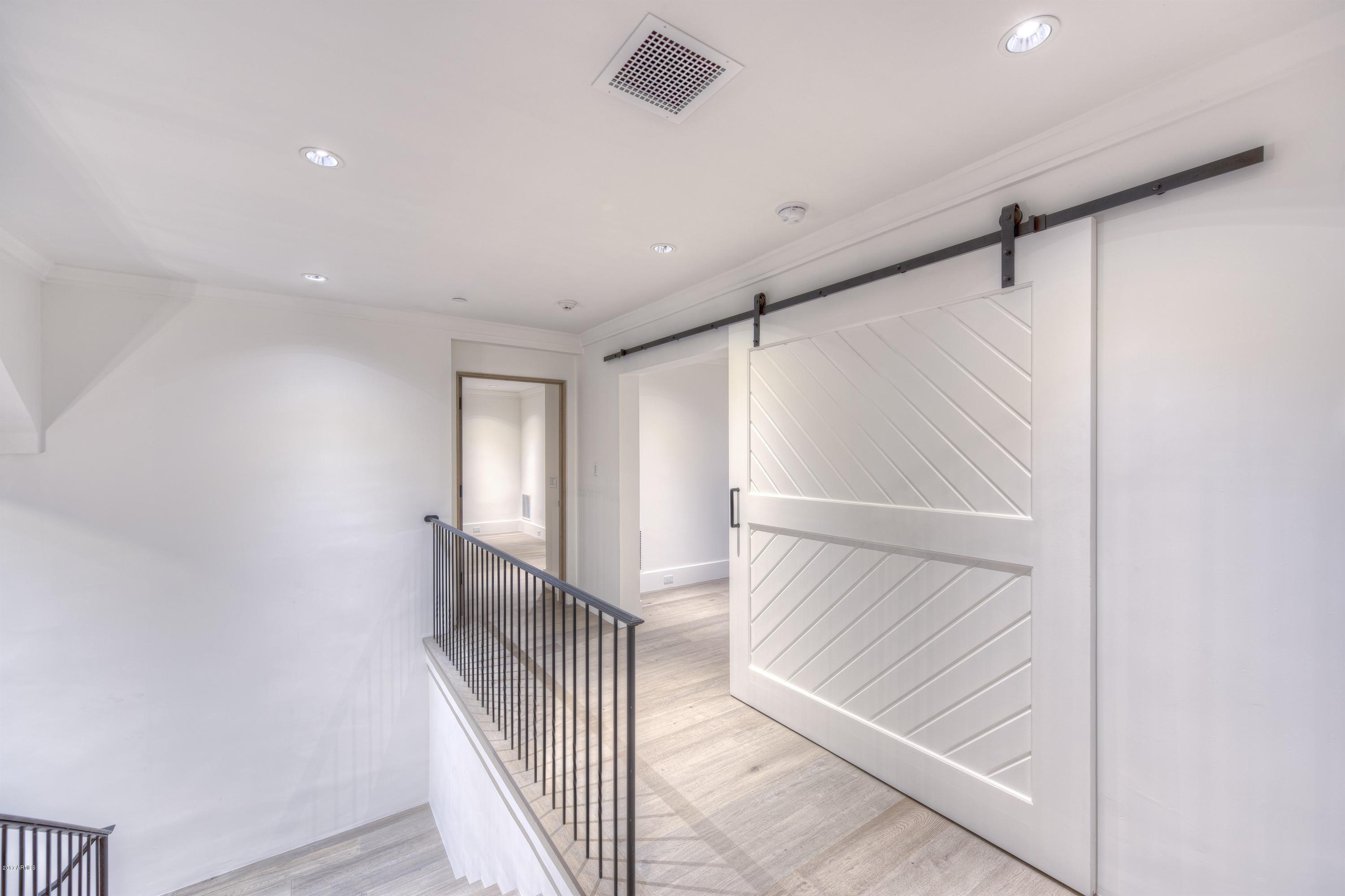 ARCADIA REPLAT - Residential