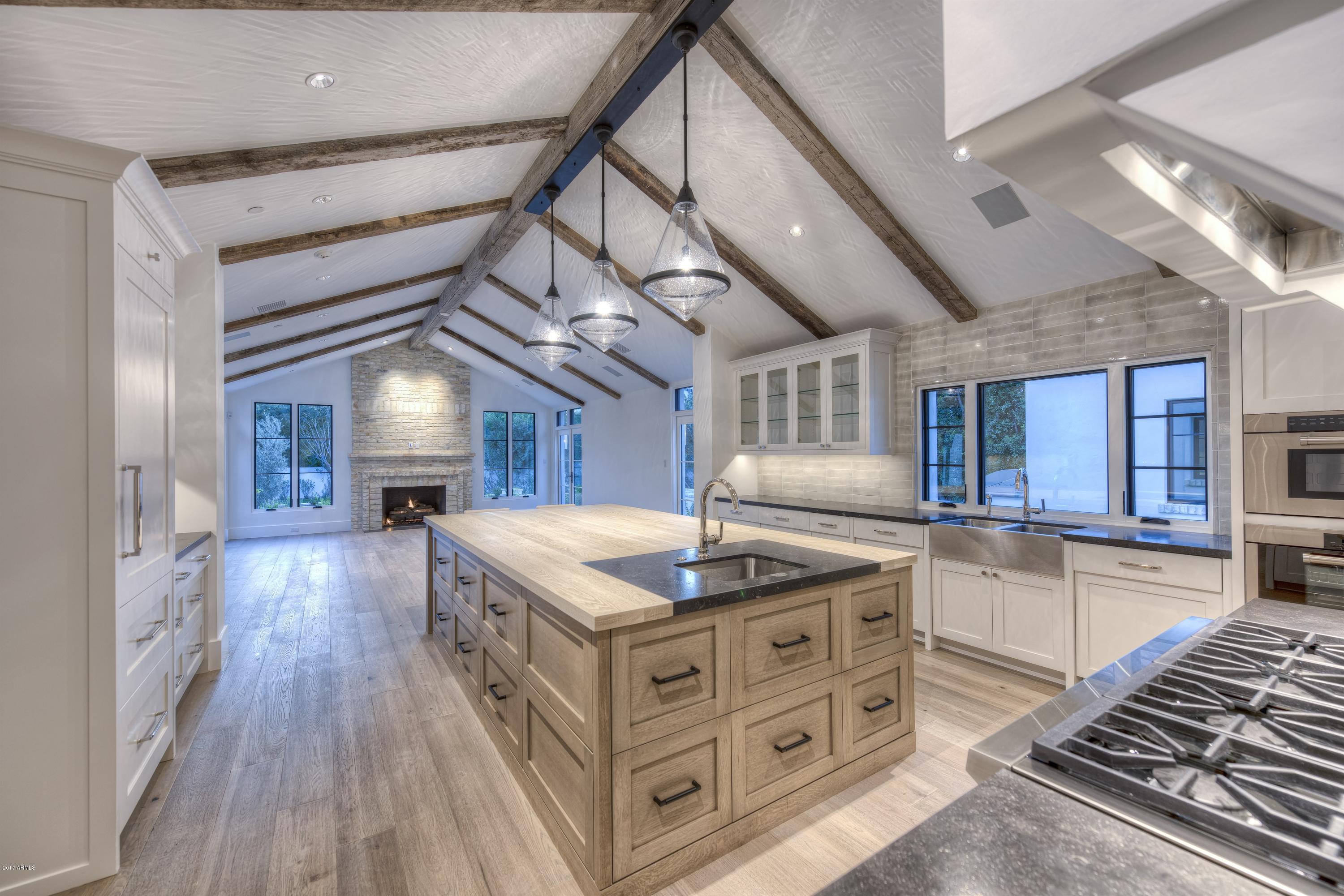 ARCADIA REPLAT - Residential