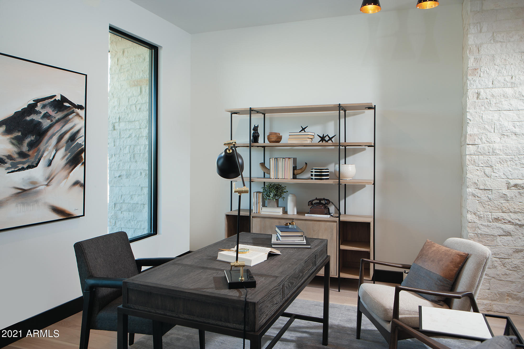 Solitude 
HV91 - Residential