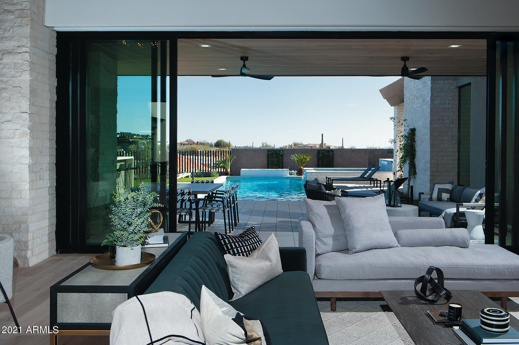 Solitude 
HV91 - Residential