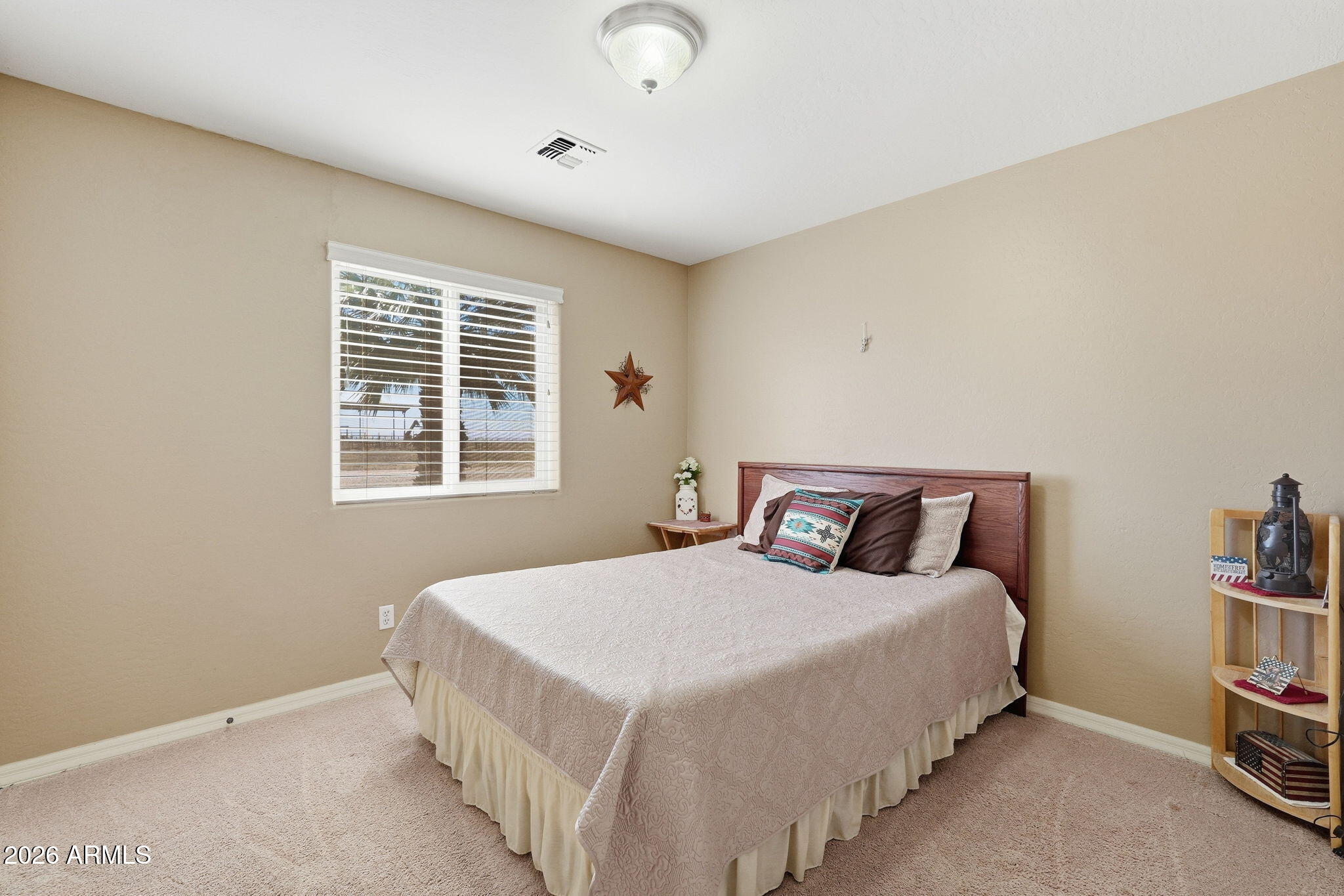 COM @ NW COR OF SEC 30-5S-9E TH S-1D E-1664.17 TH - Residential
