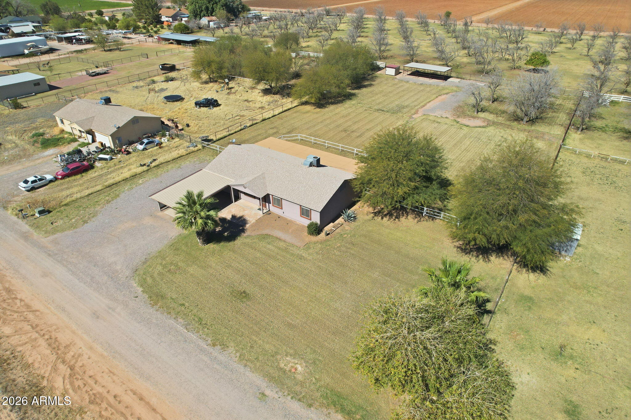 COM @ NW COR OF SEC 30-5S-9E TH S-1D E-1664.17 TH - Residential