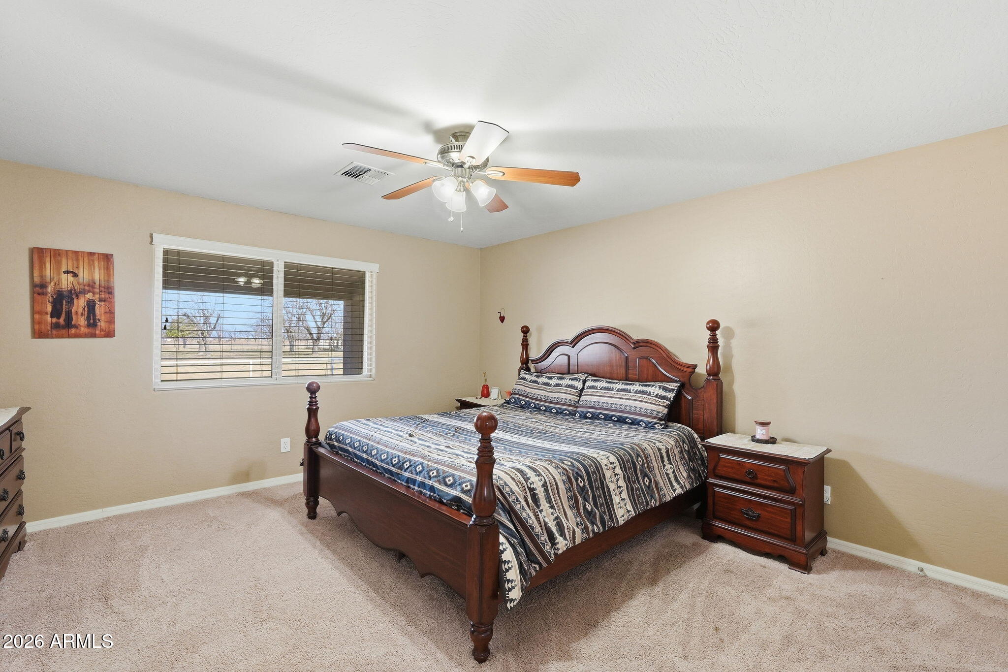 COM @ NW COR OF SEC 30-5S-9E TH S-1D E-1664.17 TH - Residential