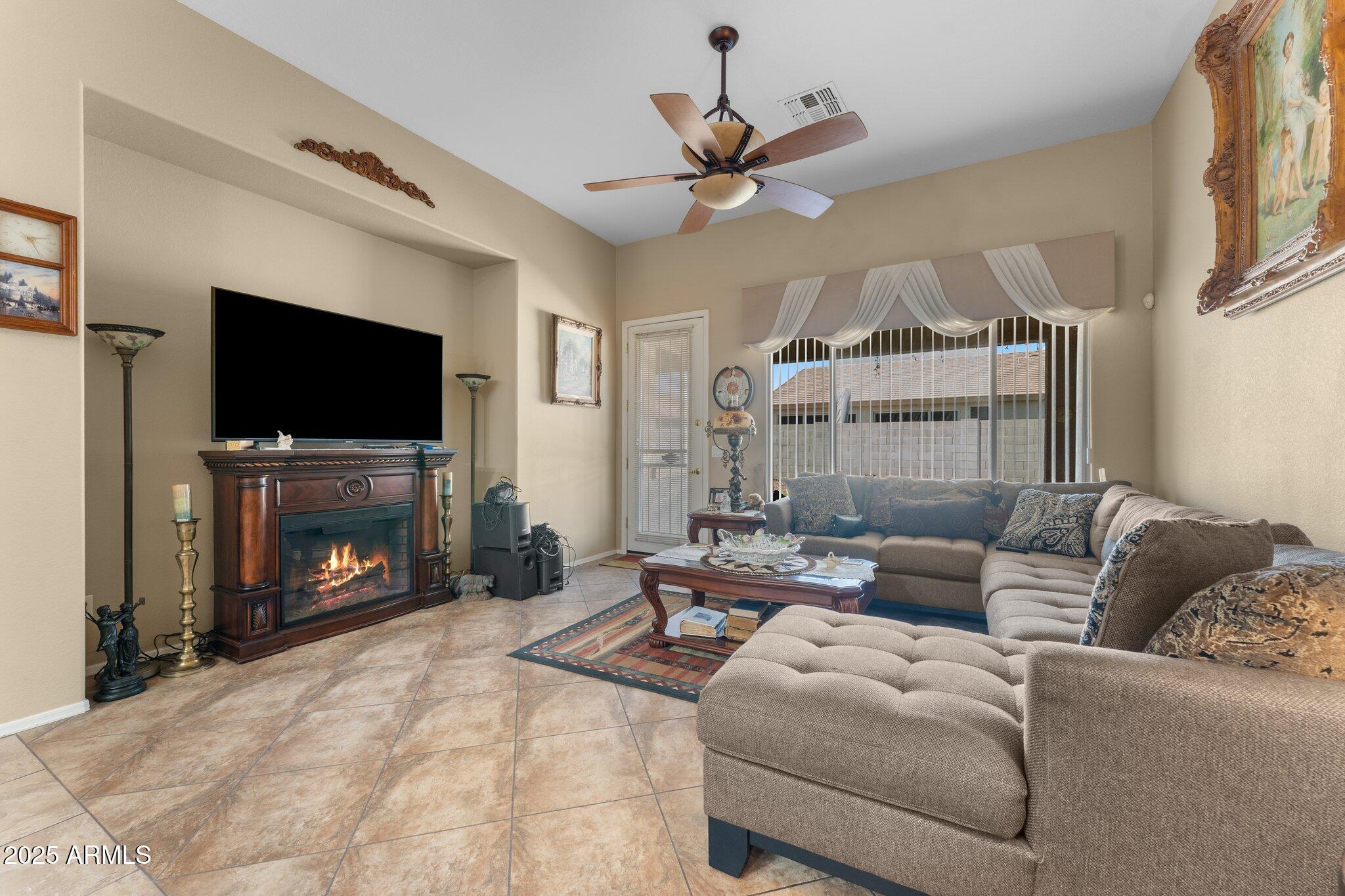 ROYAL RANCH UNIT 2 PARCEL 5 - Residential