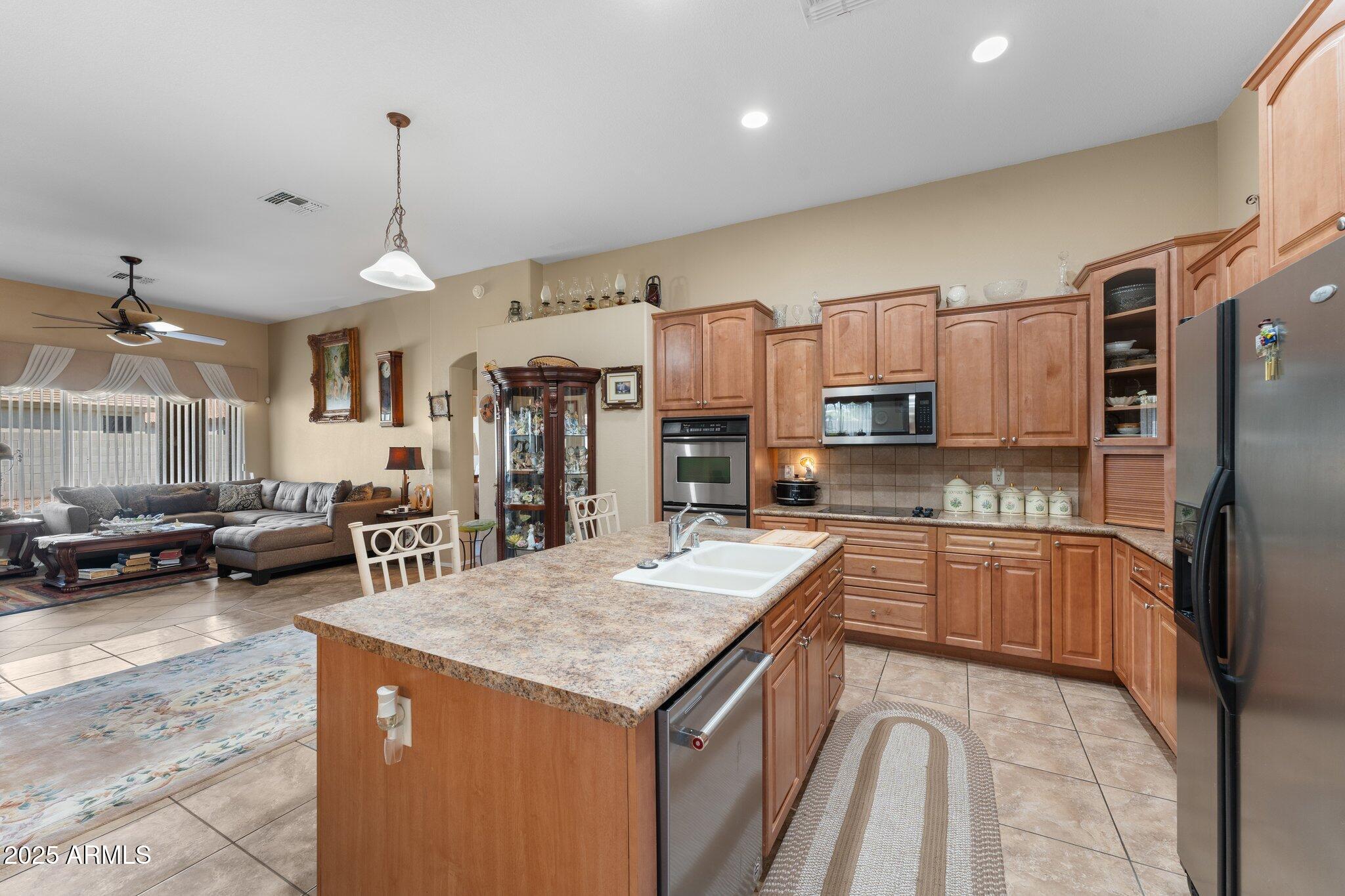 ROYAL RANCH UNIT 2 PARCEL 5 - Residential